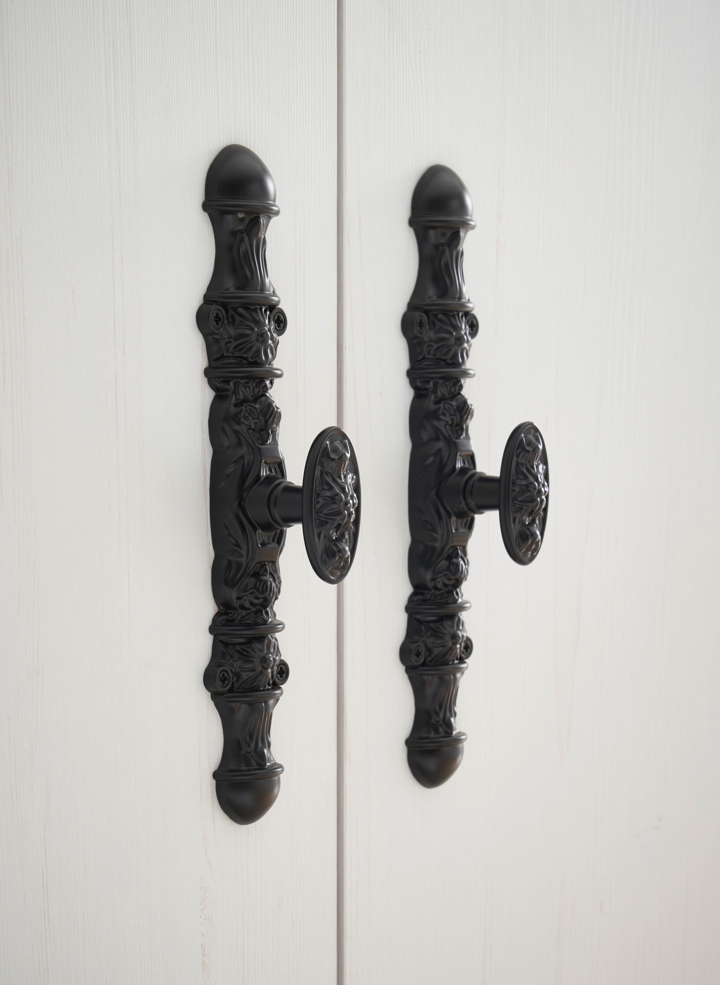 Home affaire Kücheninsel »Florenz, Küchenblock in Pinie Weiß, Kochinsel, Küchenarbeitsblock«, Breite 161 cm, mit verschnörkeltem Metallgriff, Arbeitshöhe 92 cm