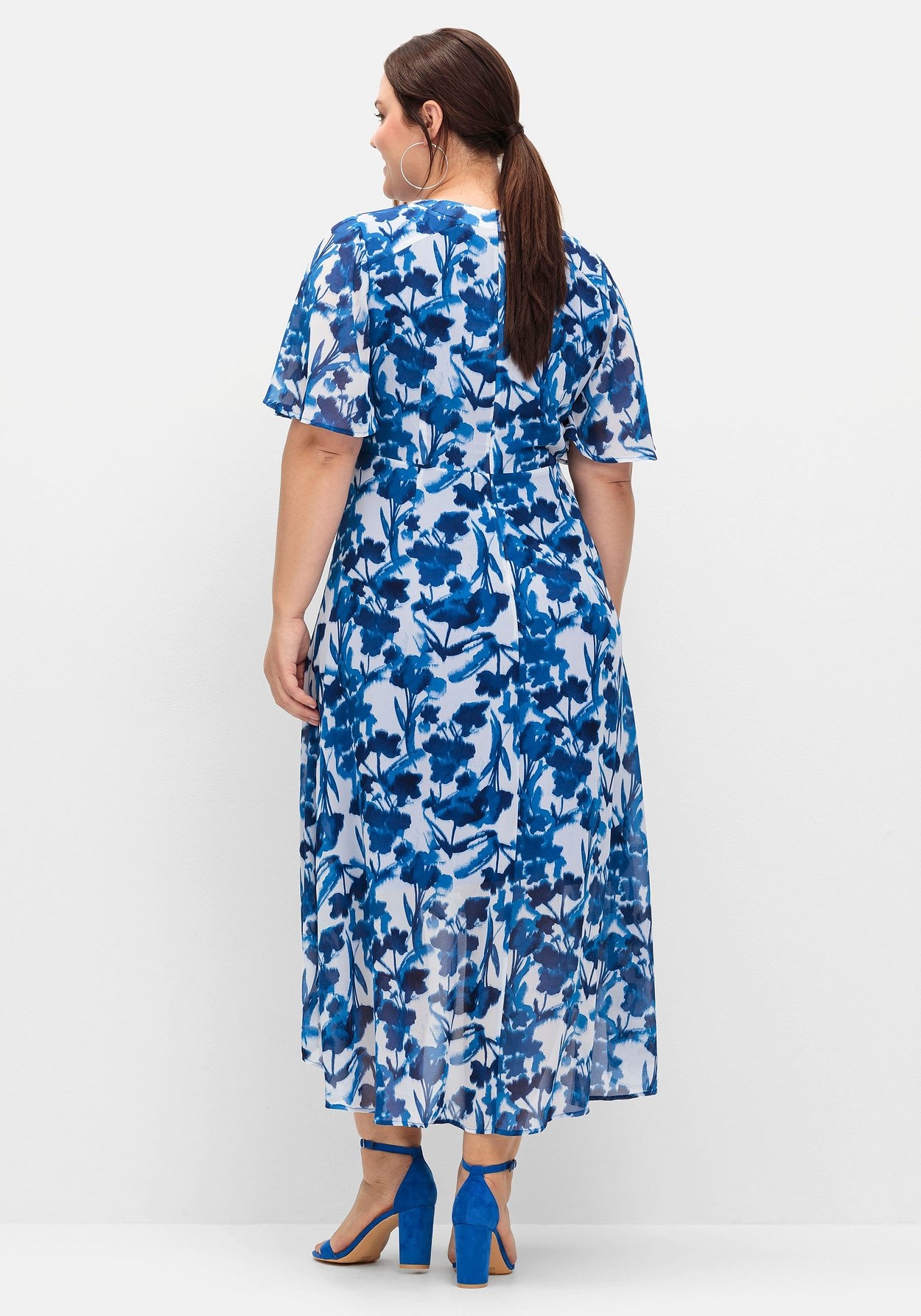 Sheego Abendkleid »Chiffonkleid aus Chiffon, in Wickeloptik«