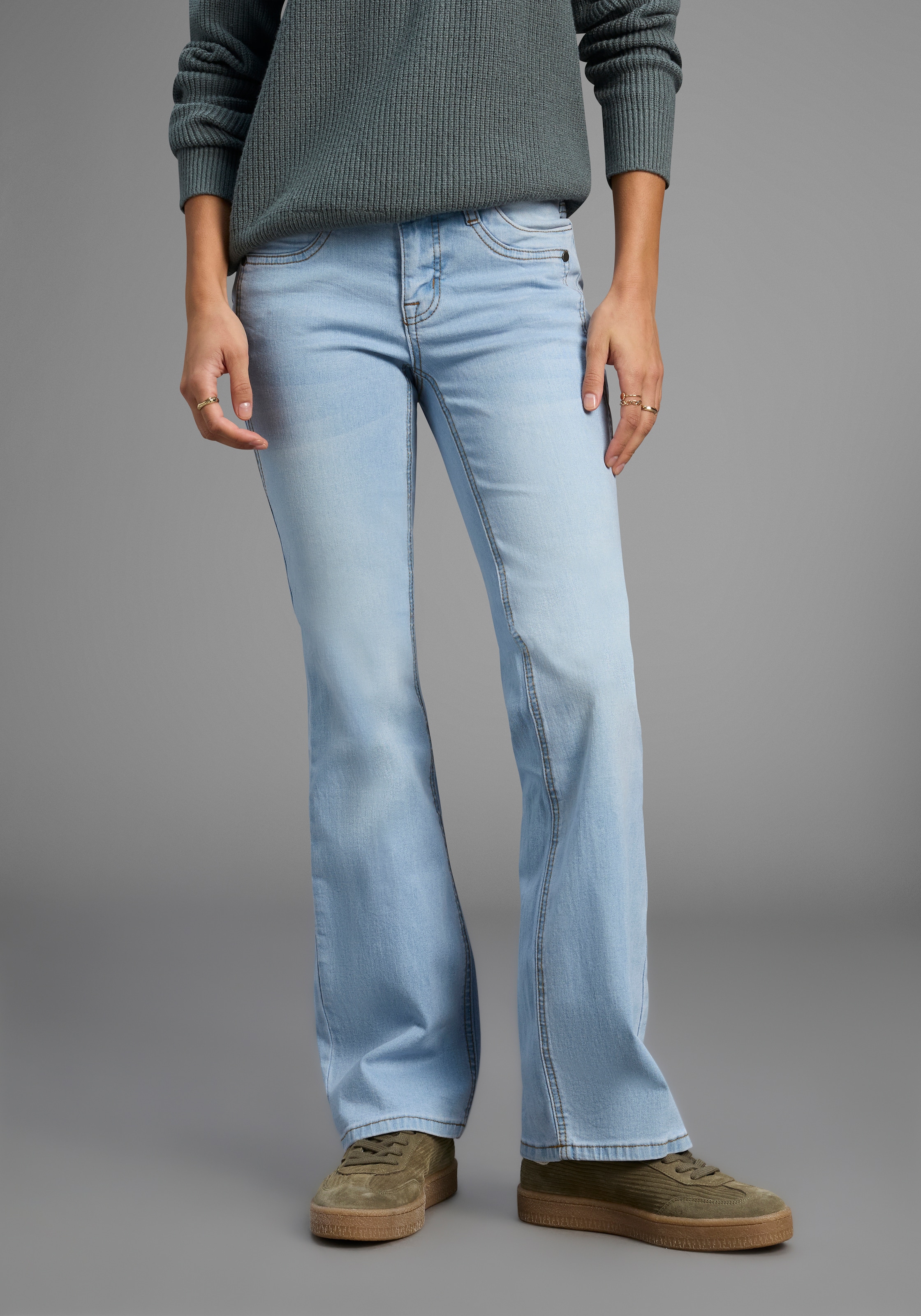 Arizona Bootcut-Jeans »Bund mit seitlichem Gummizugeinsatz«, hohe Leibhöhe, Bootcut, mit Stretch, klassischer 5-Pocket-Style