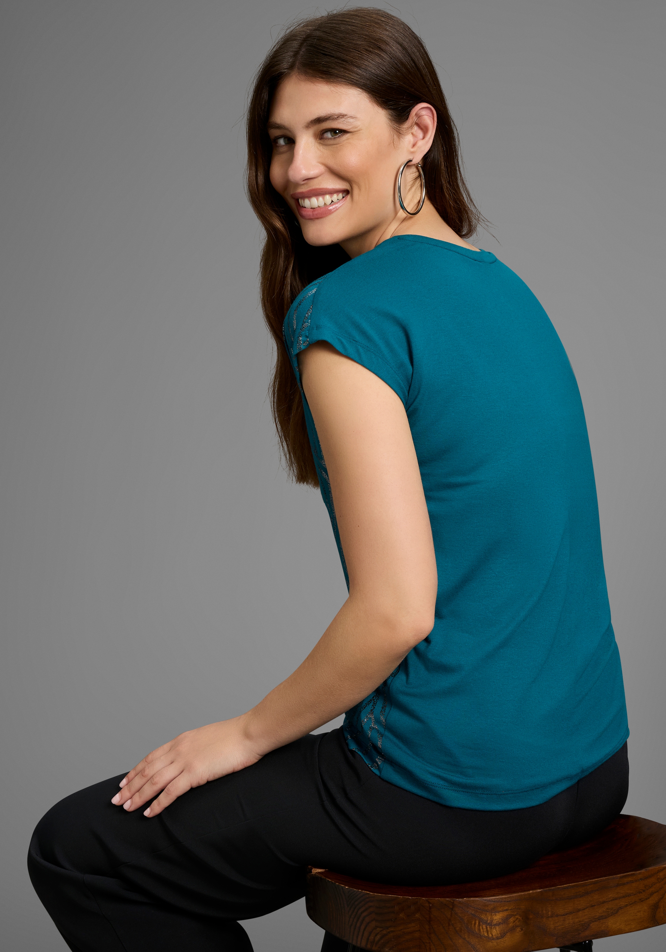 Laura Scott Rundhalsshirt Kurzarm,  figurumspielend,  aus elastischem Single Jersey