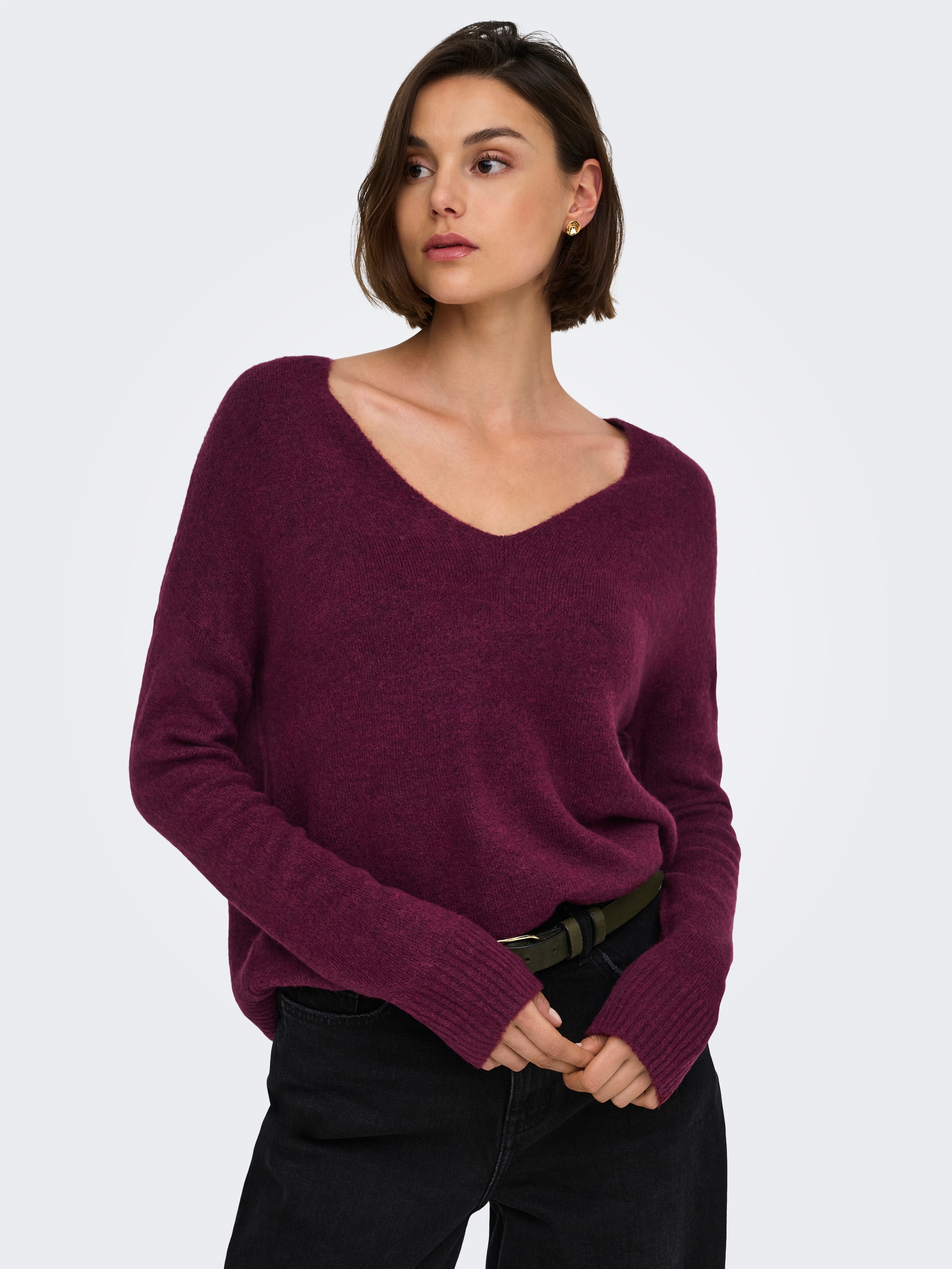JDY V-Ausschnitt-Pullover »JDYELANORA L/S V-NECK PULLO. KNT NOOS« mit leicht überschnittenen Schultern