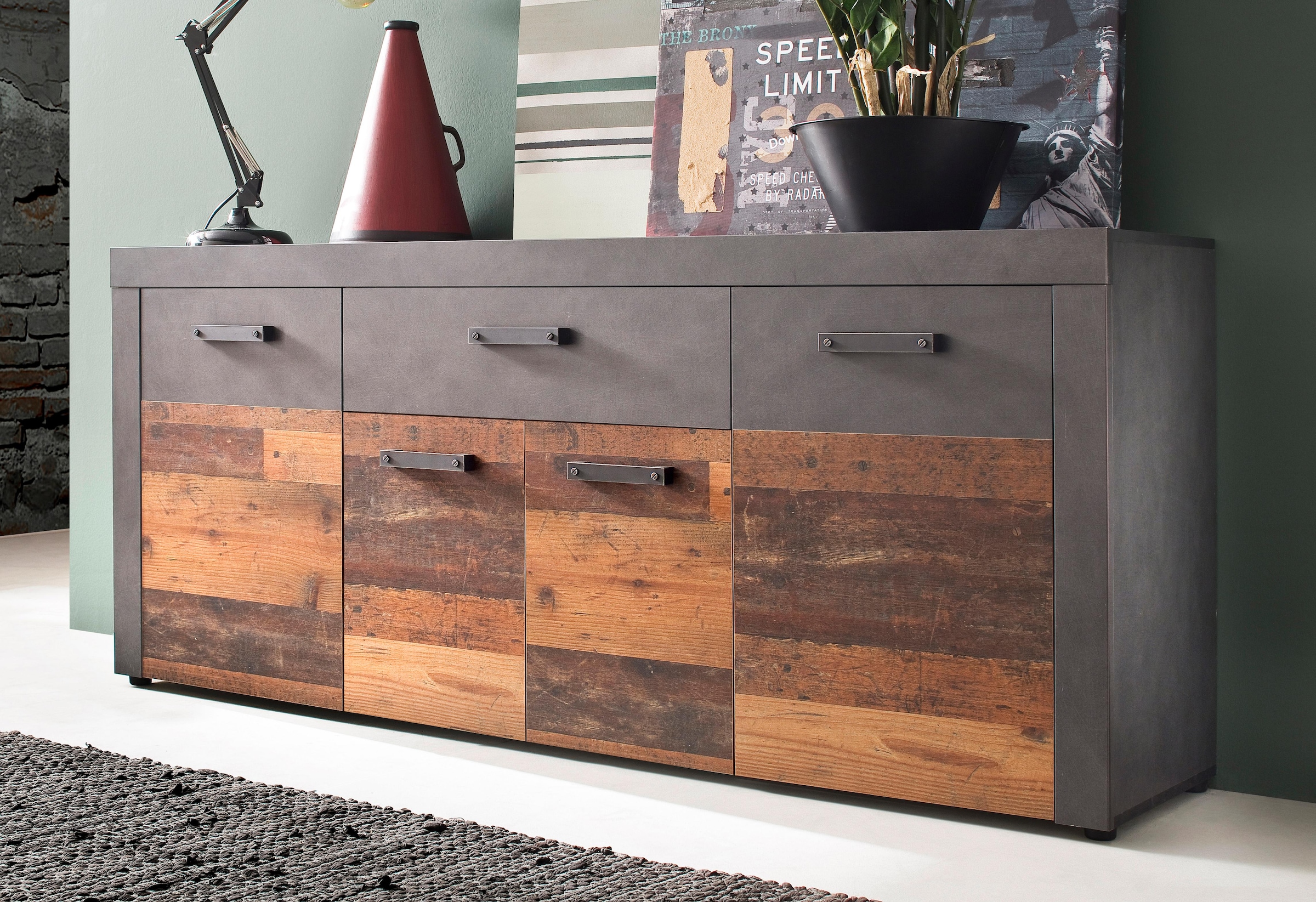 INOSIGN Sideboard »Ilana«, Sideboard mit 4 Türen & 1 Schublade - (B/T/H) 178/40/76 cm