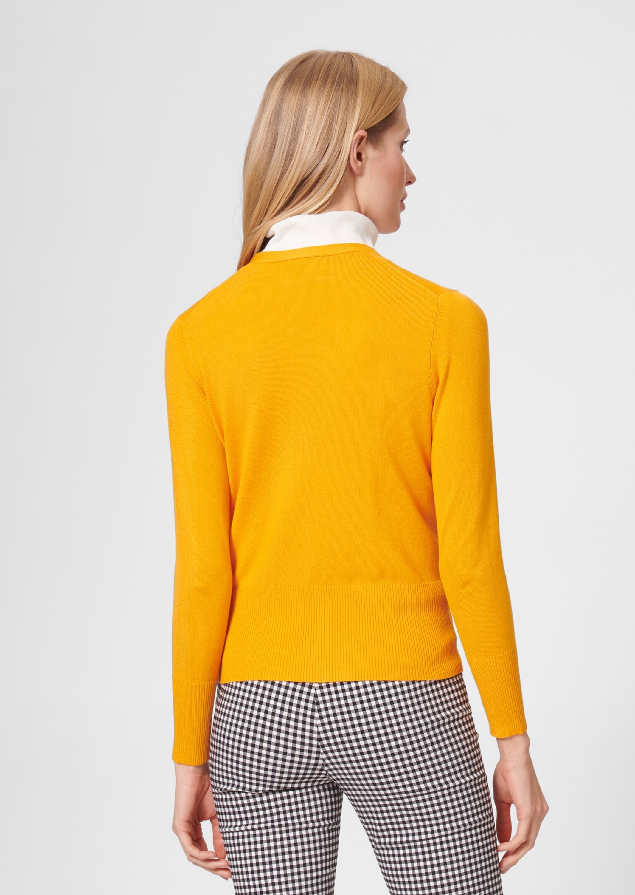 MADELEINE Strickjacke »Strickjacke Strickjacke aus Viskose-Stretch«