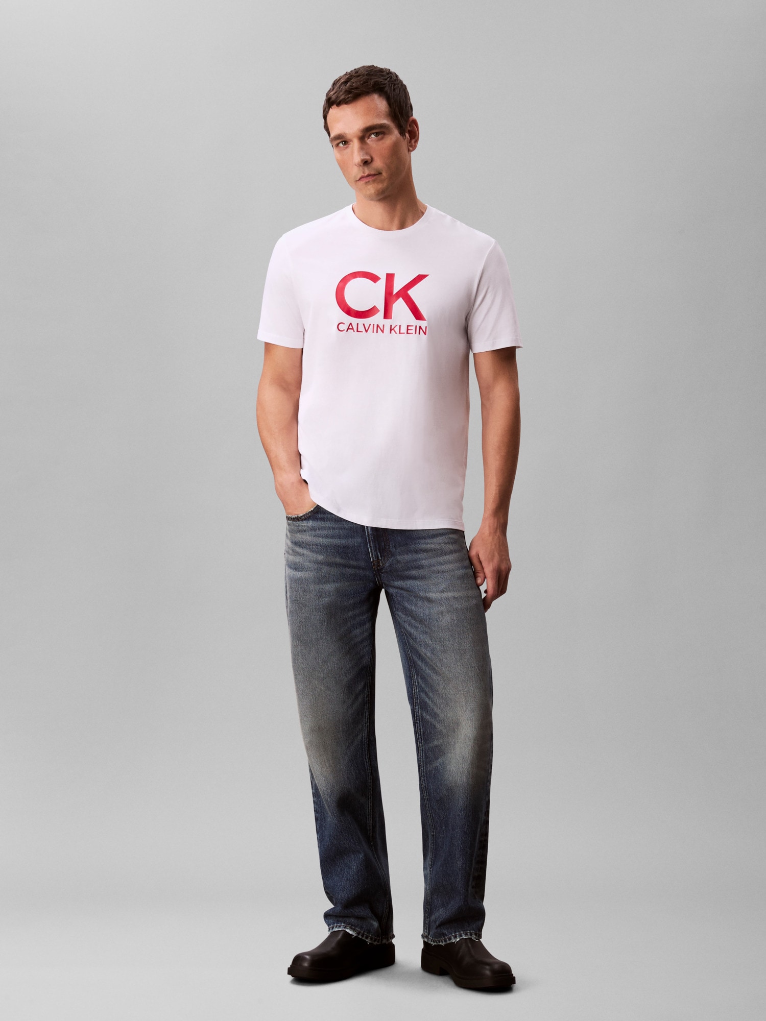 Calvin Klein Jeans T-Shirt »SS 30S EU CK CALVIN GRAPHIC TEE«, Mit Rundhalsausschnitt, regular fit