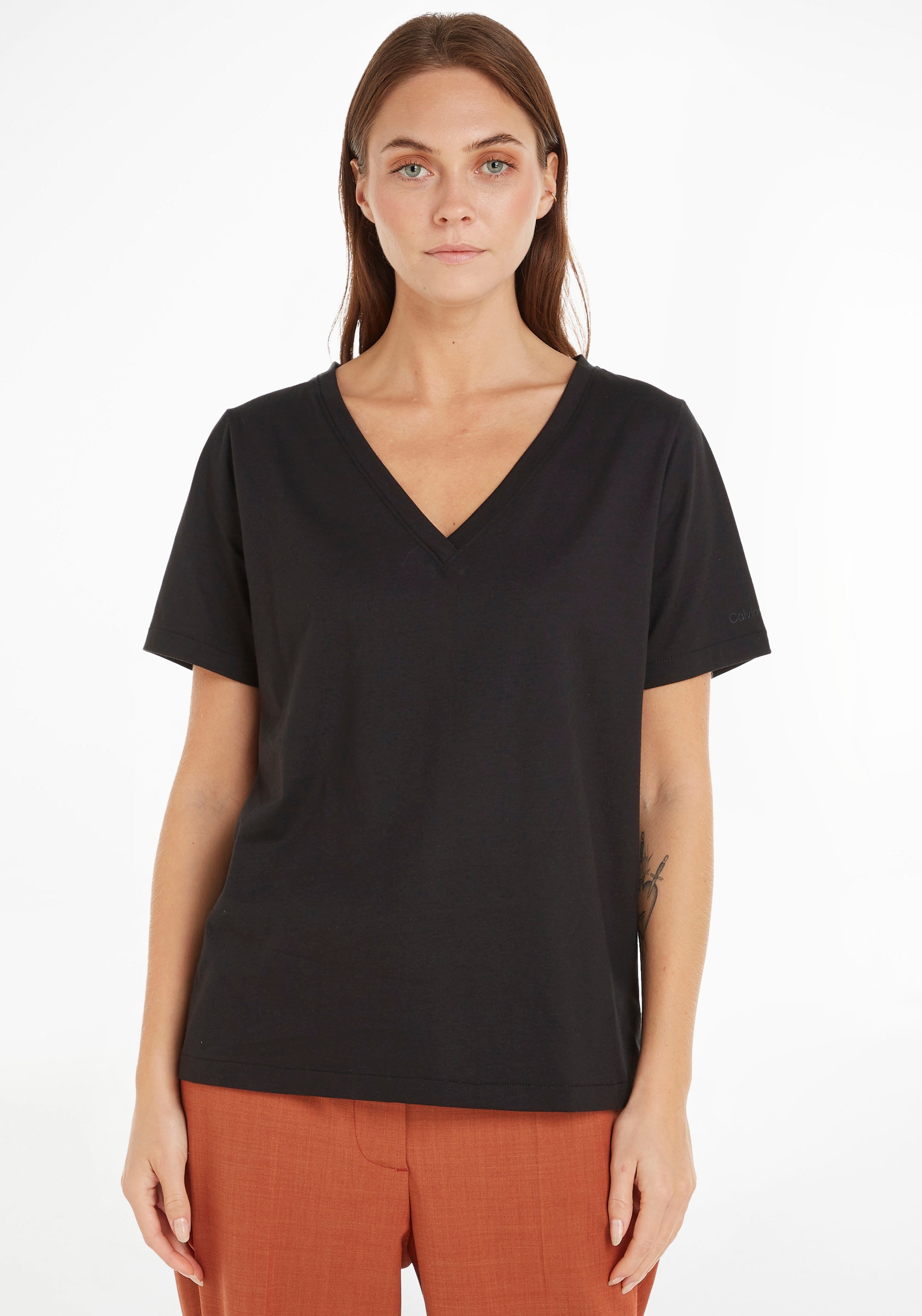 Calvin Klein T-Shirt, mit V-Ausschnitt kaufen