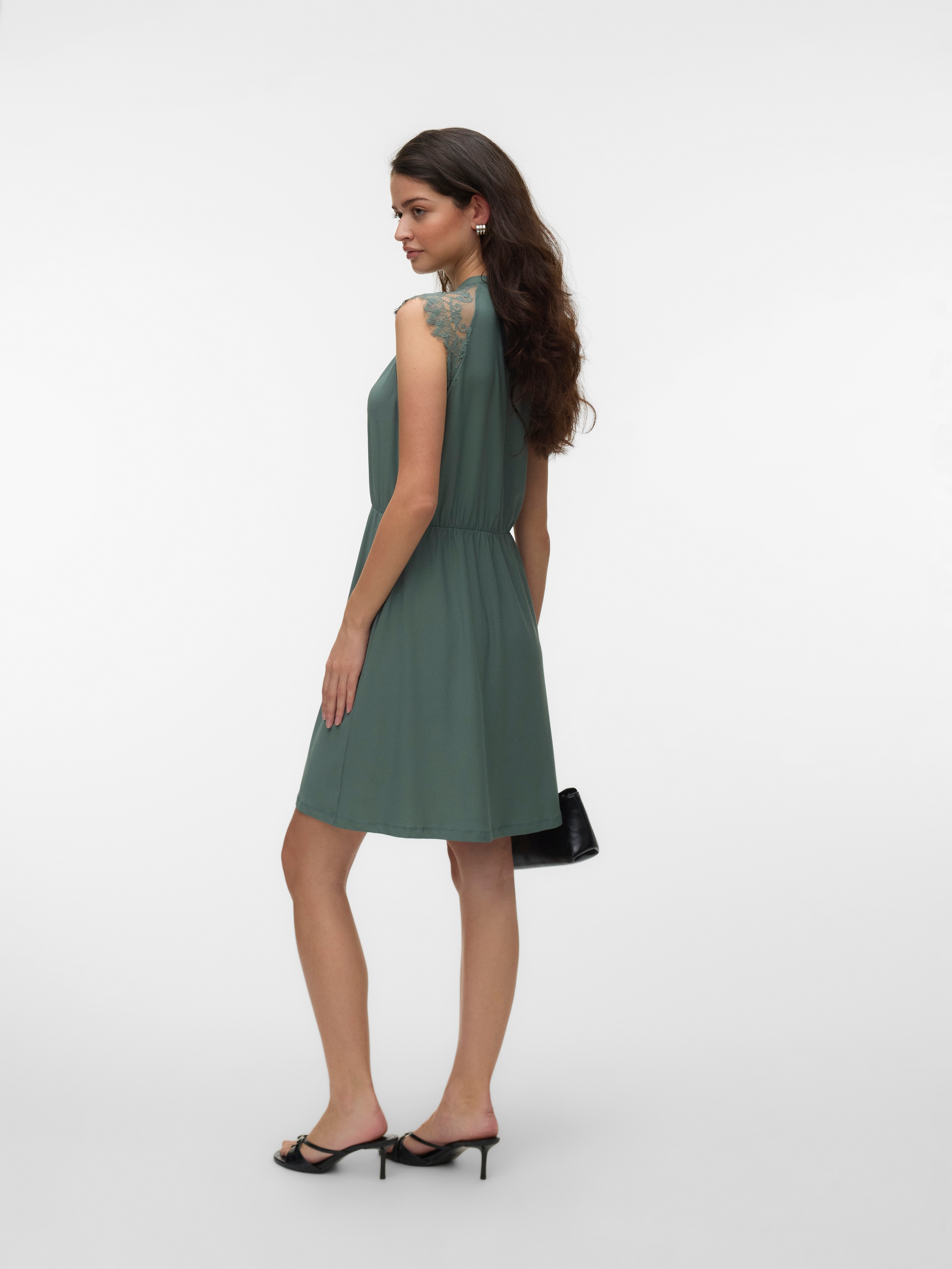 Vero Moda Minikleid »VMMILLA SL SHORT LACE DRESS NOOS« Materialmix, Spitze