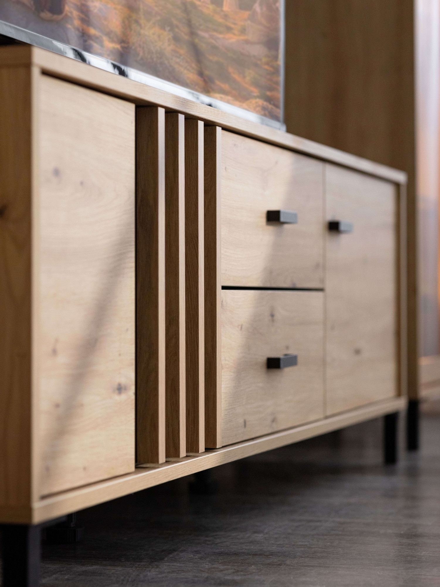 Home affaire Lowboard »LAVAL, TV-Board, TV-Kommode, TV-Schrank, TV-Unterschrank, TV-Möbel« Modernes Lowboard in Artisan-Dekor mit viel Stauraum, Lamellen-Optik