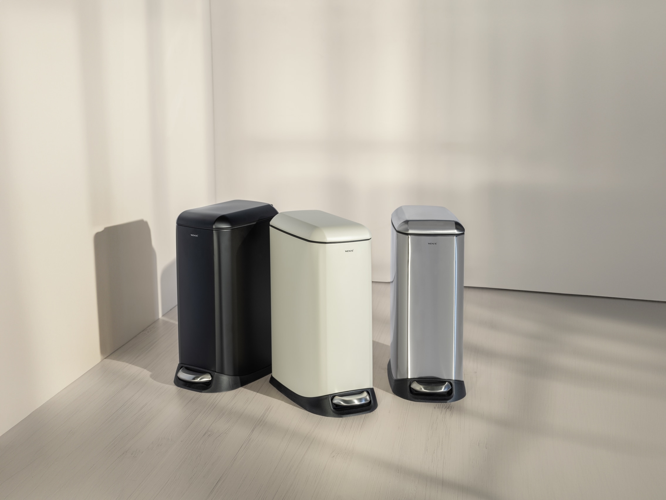 WENKO Mülleimer »Modell Design« 1 Behälter Abfalleimer mit Absenkautomatik und herausnehmbarem Einsatz