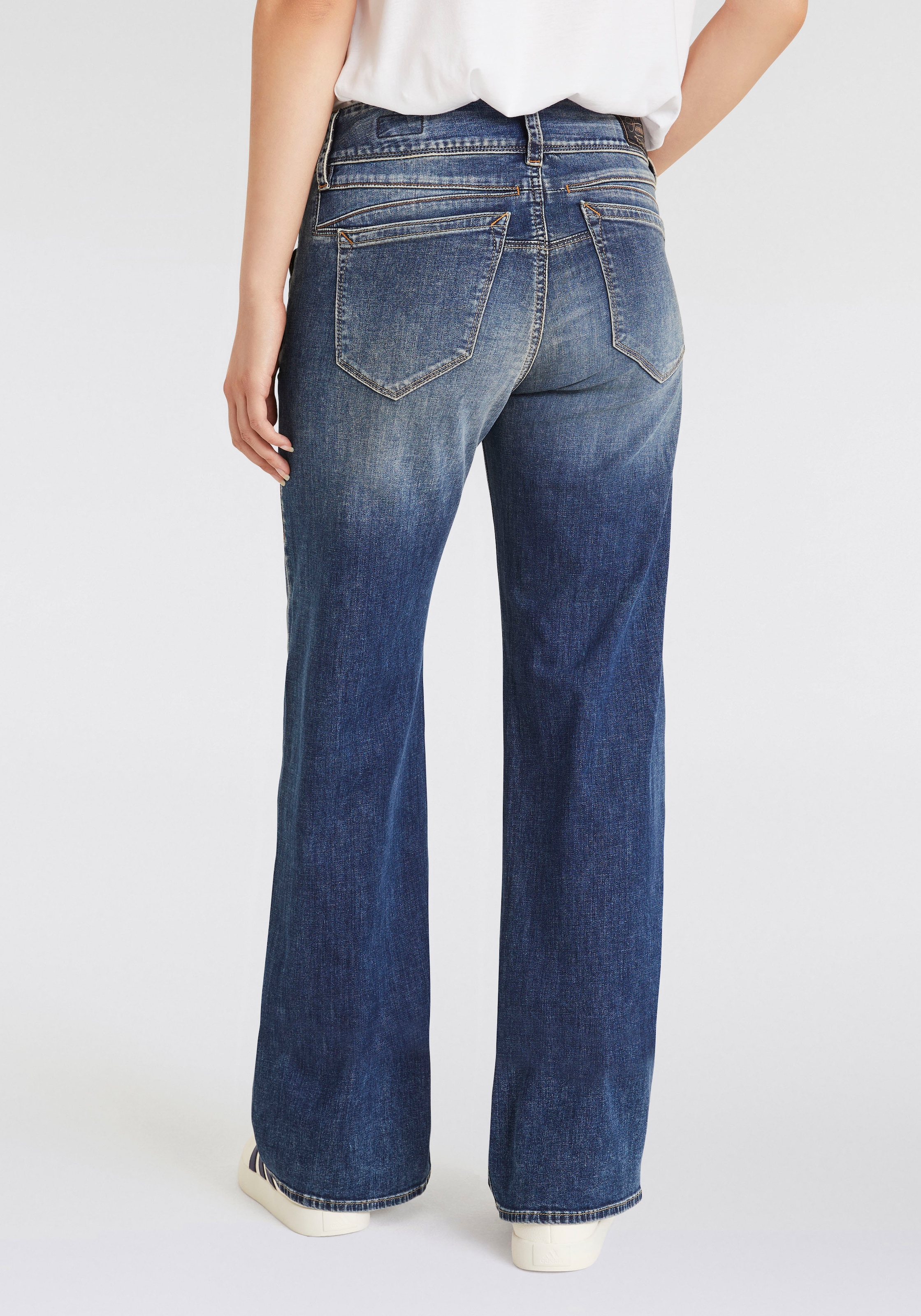 Herrlicher Bootcut-Jeans »Prime New Recycled Denim Light«, mit Stretch