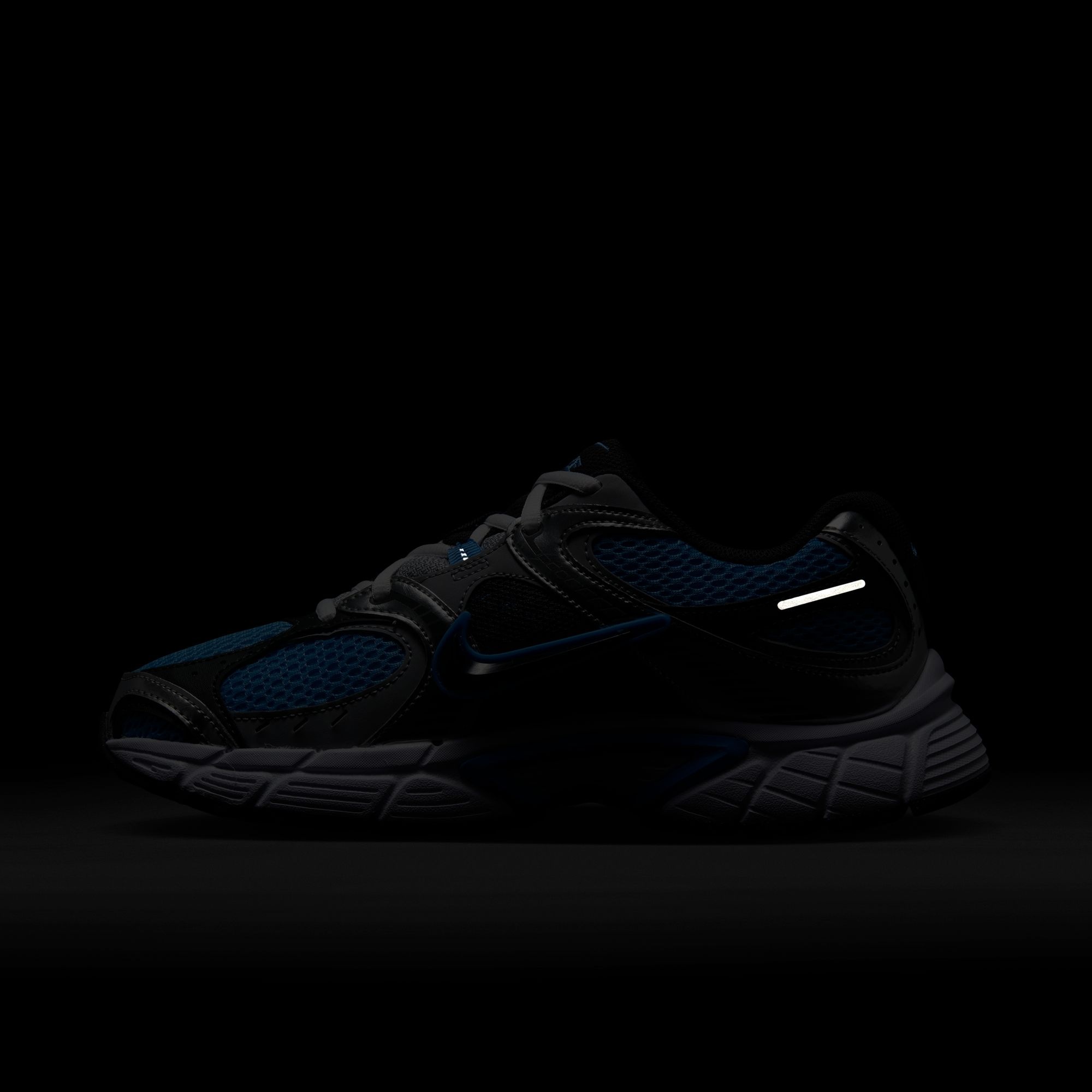 Nike Sportswear Sneaker »W NIKE V5 RNR«