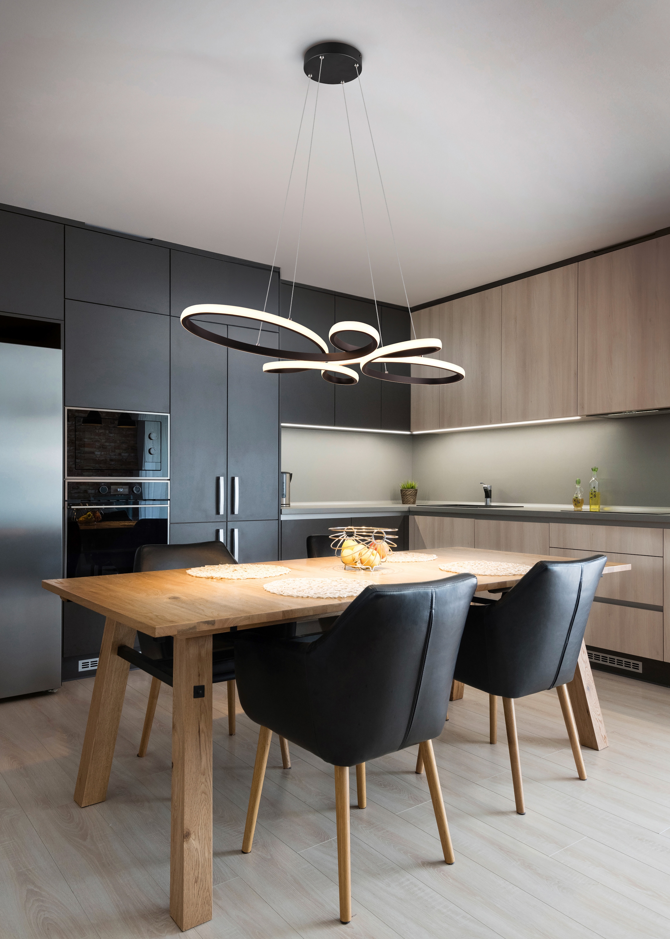 TRIO Leuchten LED Pendelleuchte »FLY, Hängelampe LED 32W 3900 Lumen warmweiß 3000K 3-Stufen dimmbar« LED-Board 1 Stk. Warmweiß höhenverstellbar: max 150cm, Maße 83x45 cm, Hängeleuchte Küche Wohnen