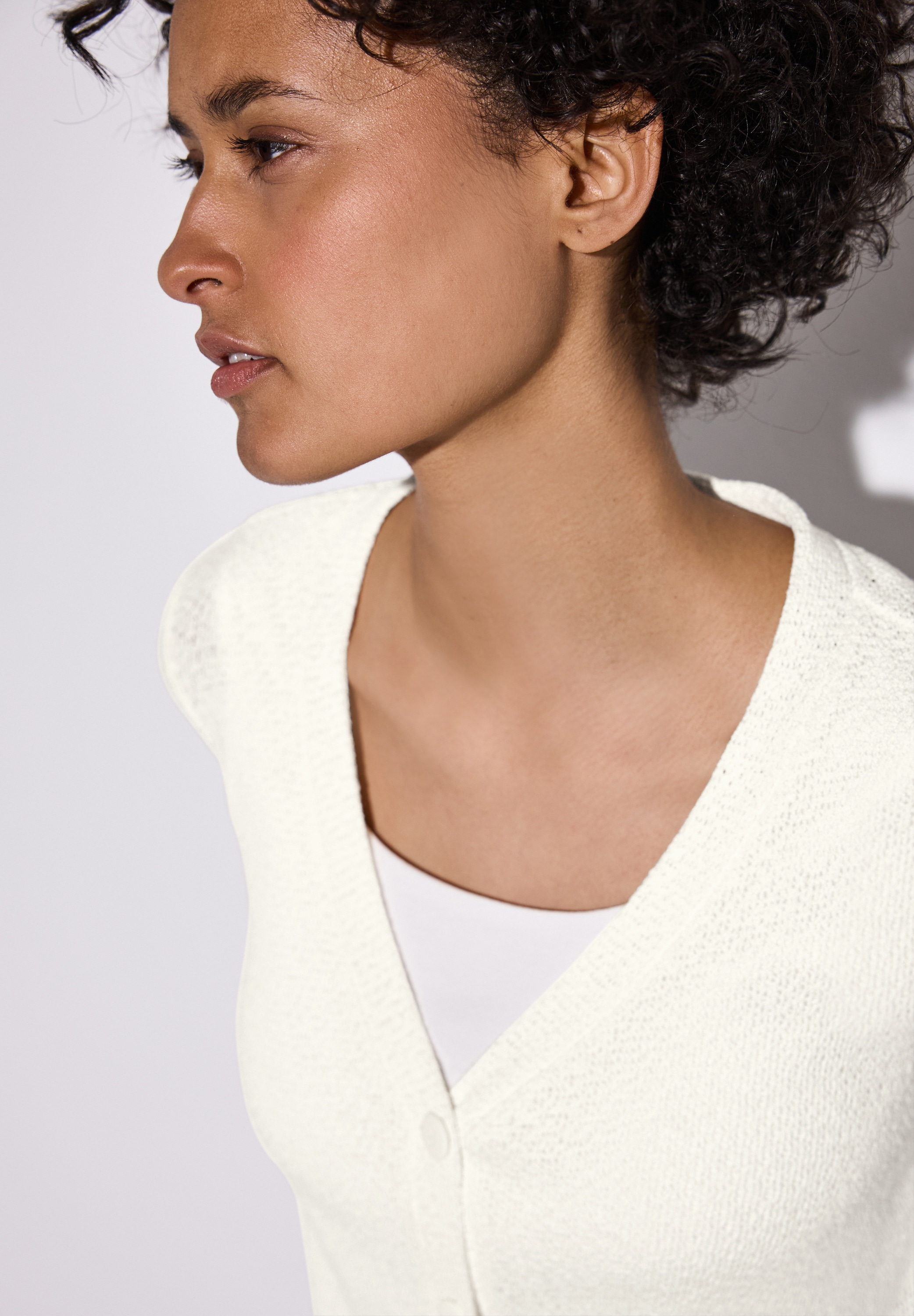 STREET ONE Strickjacke, mit V-Ausschnitt