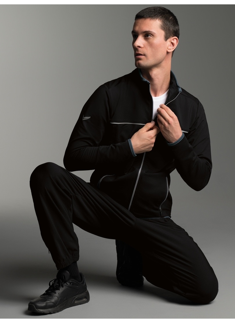 Trigema Sweater »TRIGEMA Atmungsaktiver Sport- und Freizeitanzug«
