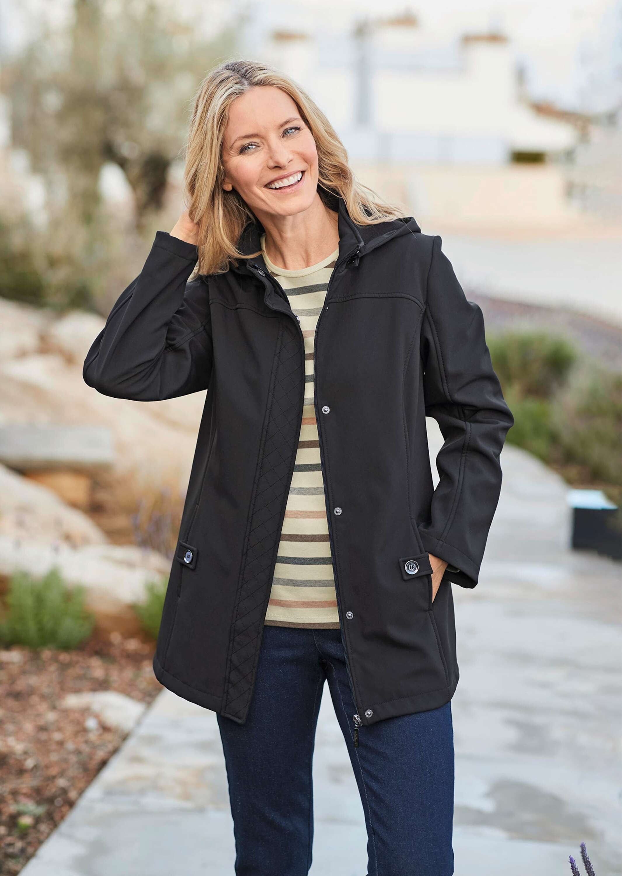 GOLDNER Funktionsjacke »Kurzgröße Dünne wasserabweisende Softshelljacke« Für jede Wetterlage geeignet