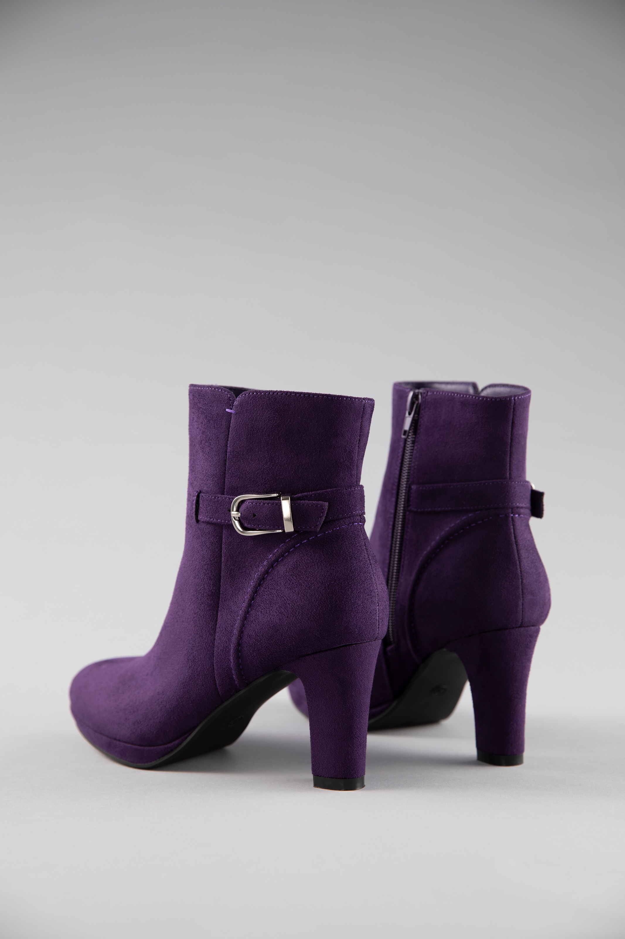 Aniston SHOES Stiefelette, Reißverschluss-Stiefelette, Trichterabsatz - NEUE KOLLEKTION