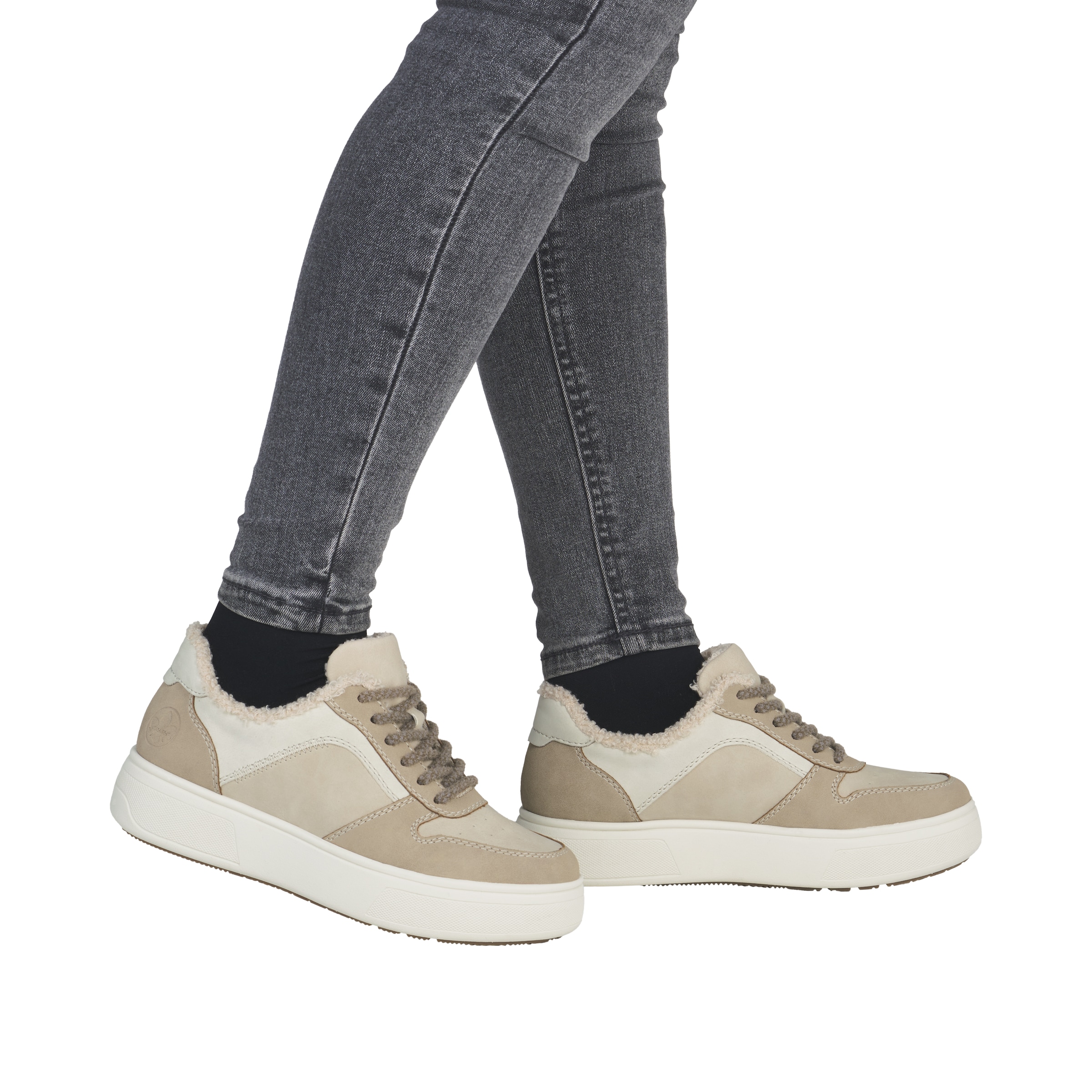 Rieker Plateausneaker  Retro-Sneaker, Schnürschuh, Halbschuh mit Teddyfutter