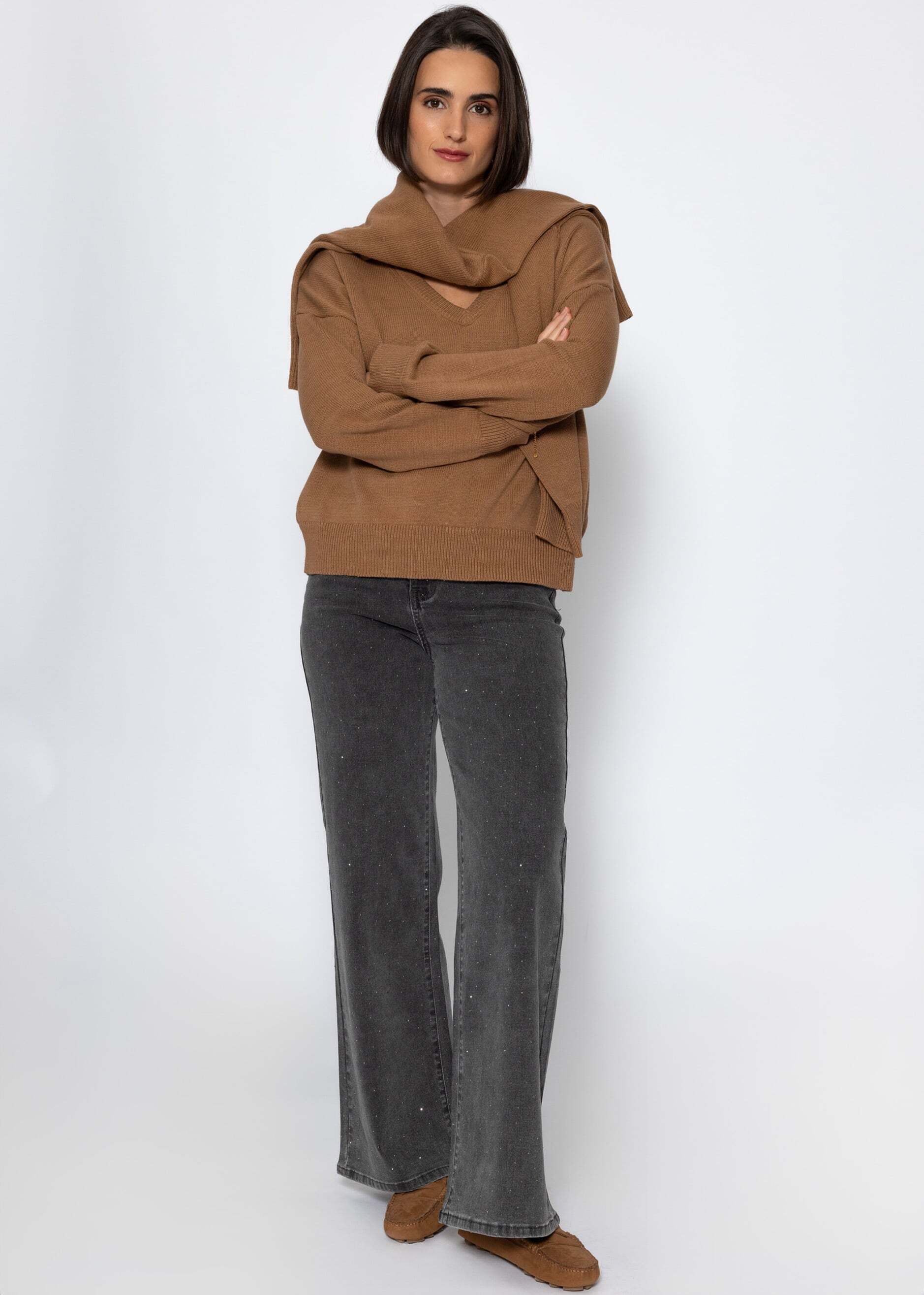 SASSYCLASSY Longpullover »Oversize Baumwoll-Pullover mit tiefem V-Ausschnitt« Lässiger Pullover mit V-Ausschnitt und gerippten Abschlüssen