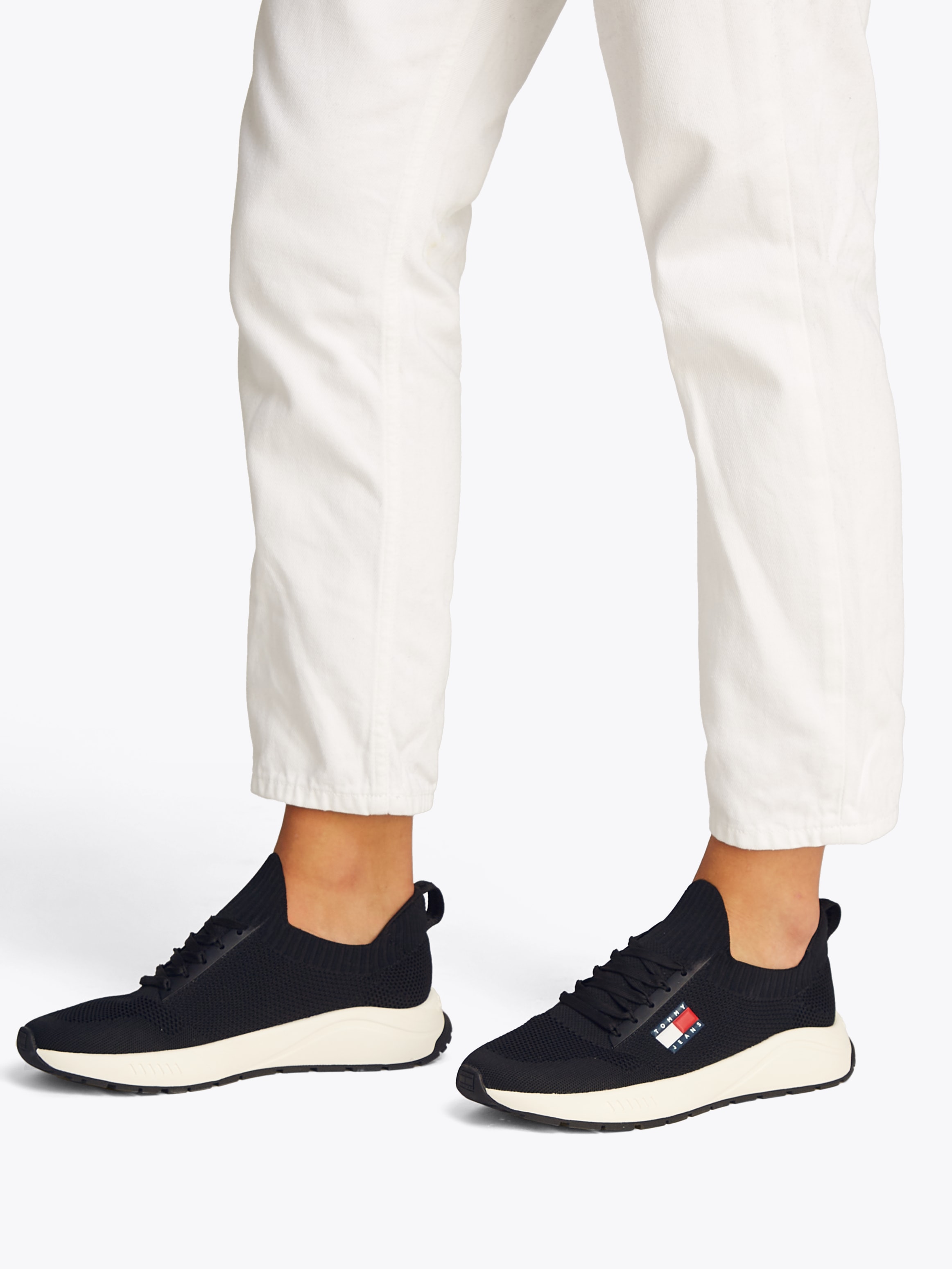 Tommy Jeans Slip-On Sneaker »TJM RUNNER KNTITTED«, Freizeitschuh, Halbschuh, Schlipper mit aufgesetzter Schnürung
