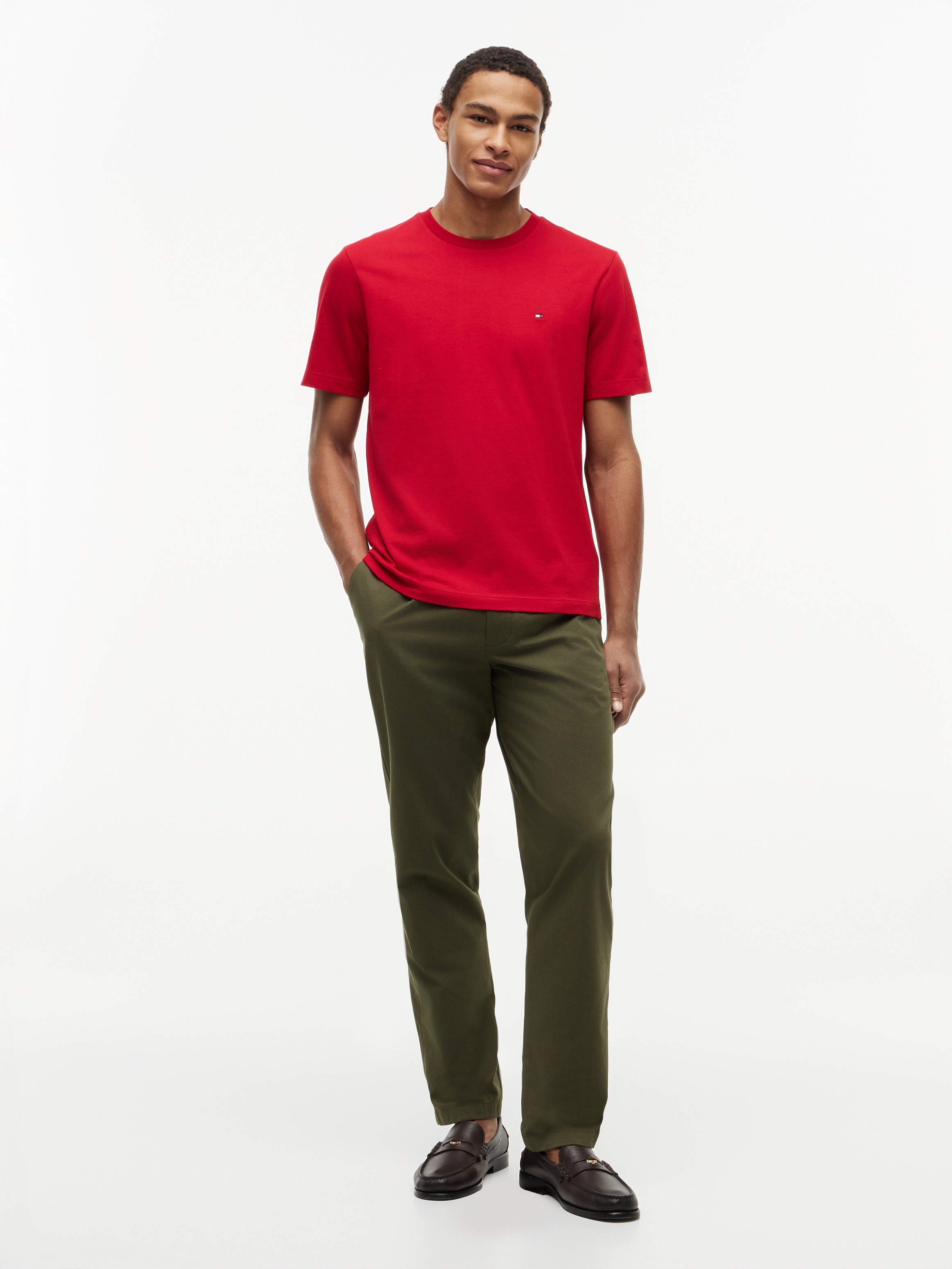 Tommy Hilfiger T-Shirt »ESSENTIAL REGULAR FIT SOLID  mit Stickerei« unifarben, casual, Baumwolle, Rundhals