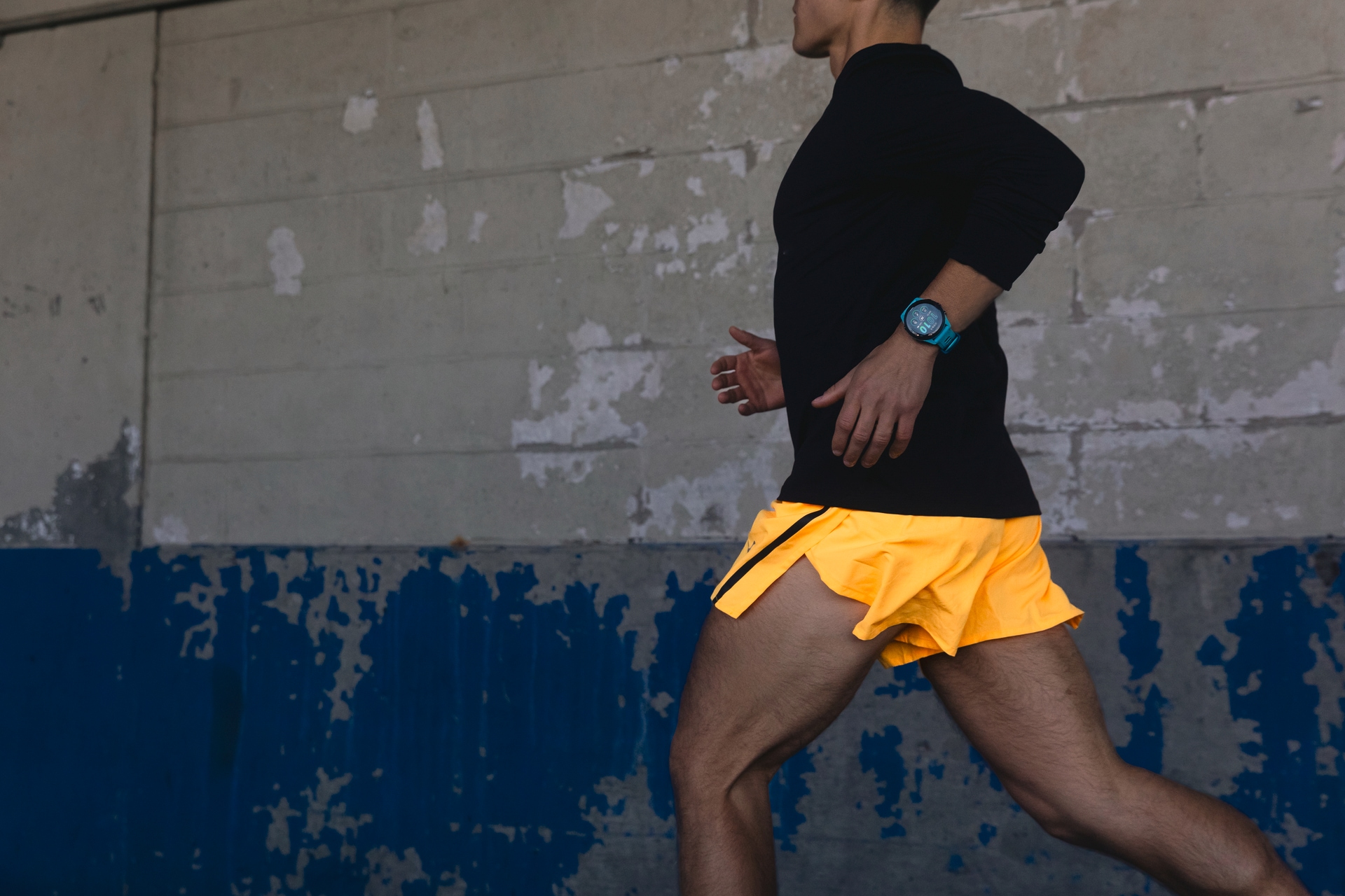 Garmin Smartwatch »FORERUNNER 265 mit Silikon-Armband 22 mm«(/ 1,3 ″)