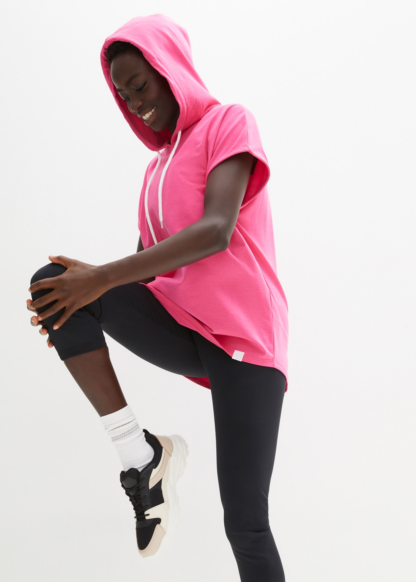 bonprix Kapuzensweatshirt , lässige Passform, überschnittene Schultern
