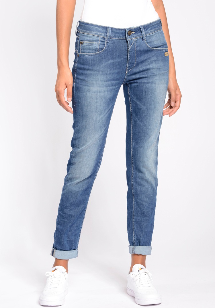 Relax-fit-Jeans »94Amelie Relaxed Fit«, mit Used-Effekten