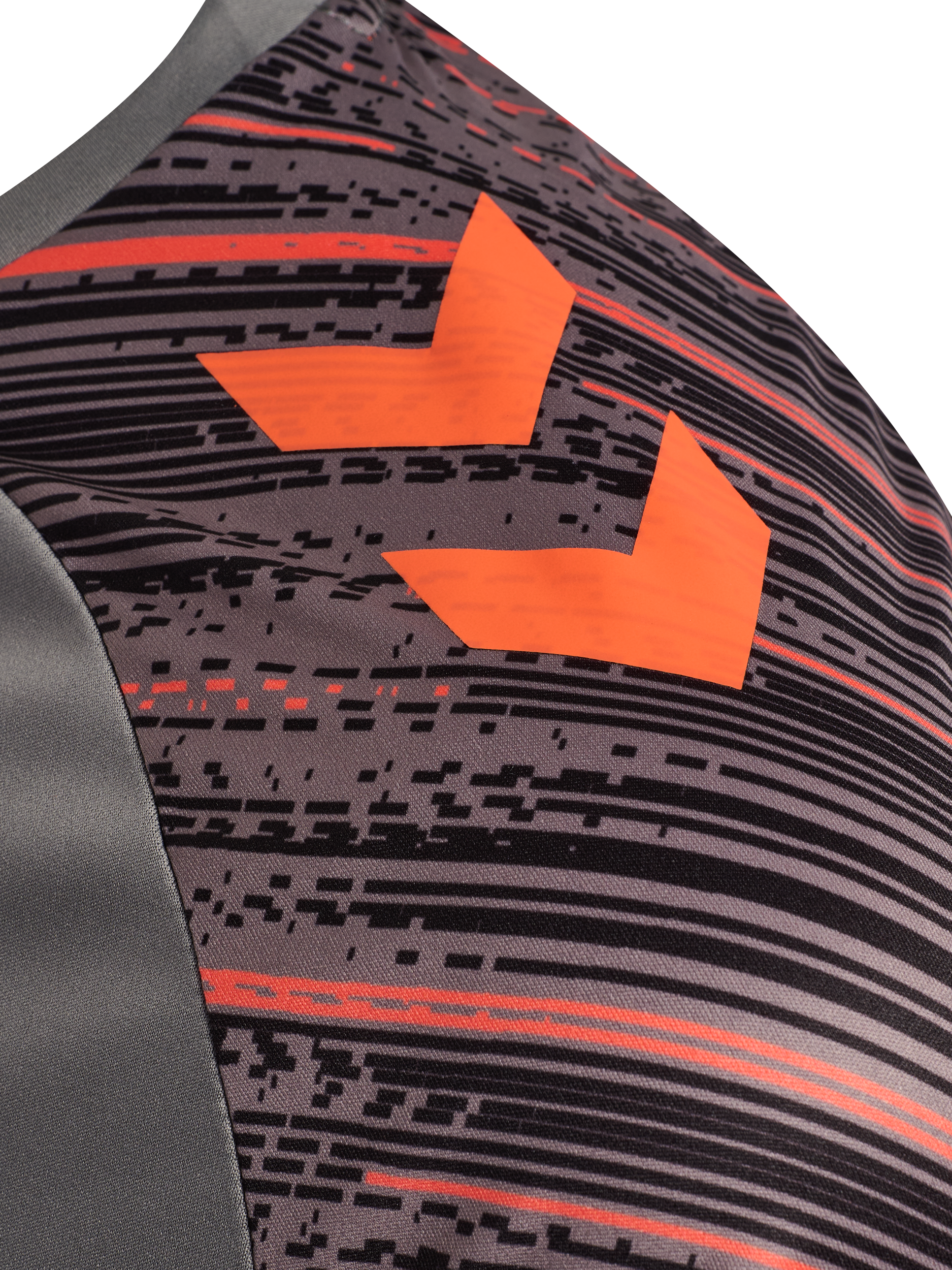 hummel Trainingsshirt »HMLBLAZE PRO TRAINING JERSEY S/S«, 1 Stk.
