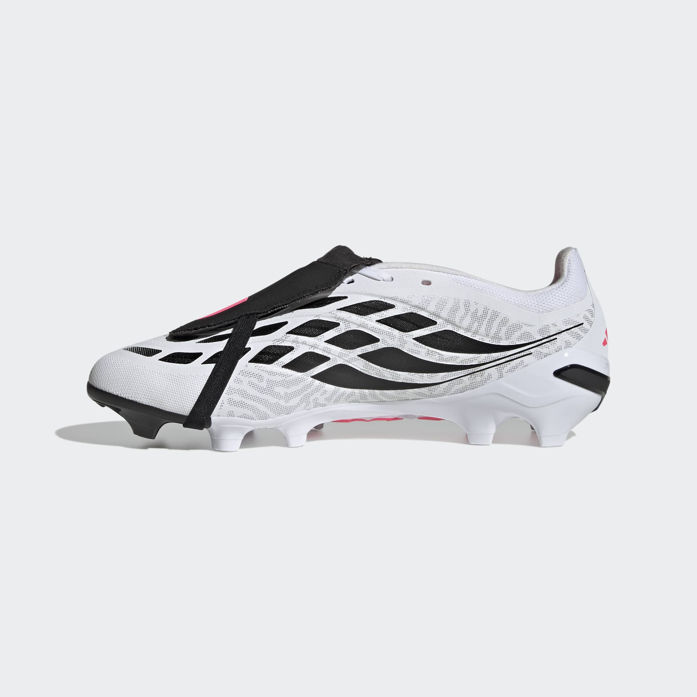 adidas Performance Fußballschuh »PREDATOR LEAGUE , FESTE BÖDEN, UMSCHLAGBARE ZUNGE«  für Rasen und feste Böden, gespielt bei der Weltmeisterschaft 2026