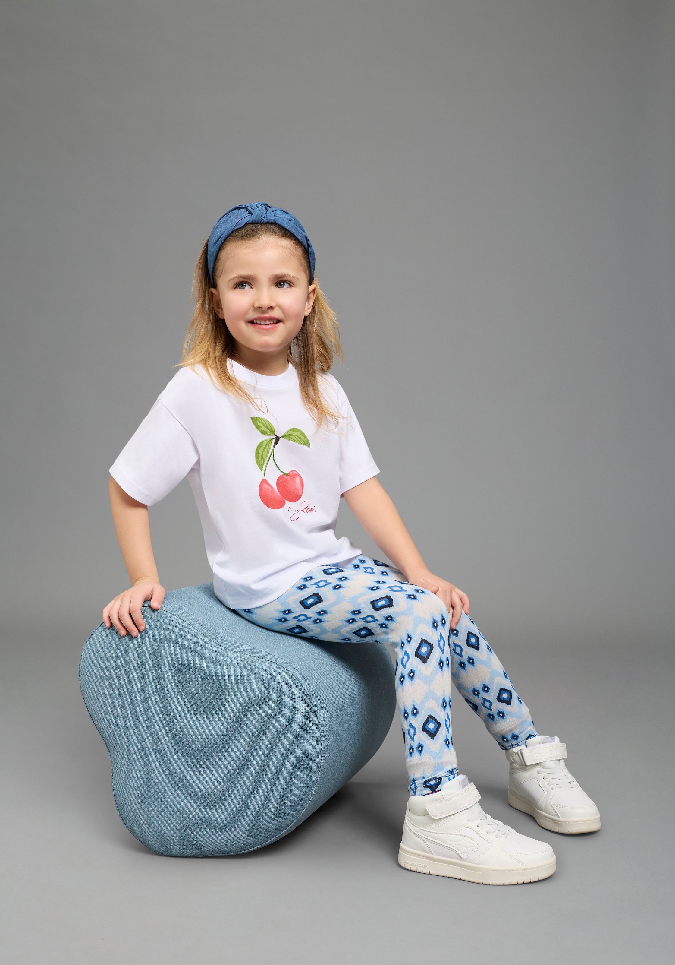 KangaROOS T-Shirt »Kangaroos 2er Pack T-Shirts mit Kirschen- und Zitronenprint« Packung, 2, 2 tlg. modischer Stil, Kurzarm, mit trendigen Drucken und Logodruck