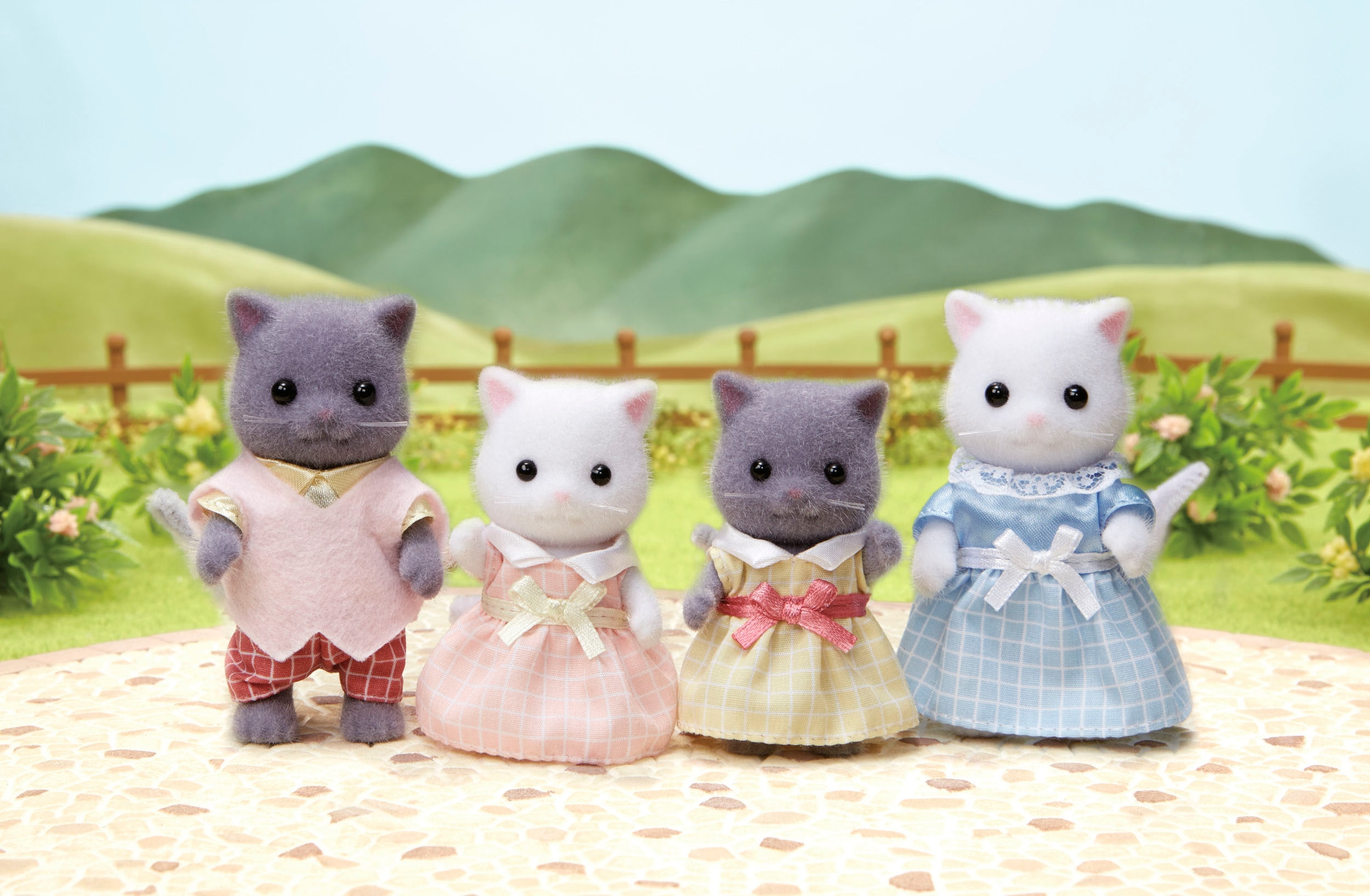 Sylvanian Families Spielfigur »Perserkatzen Familie (5455)«