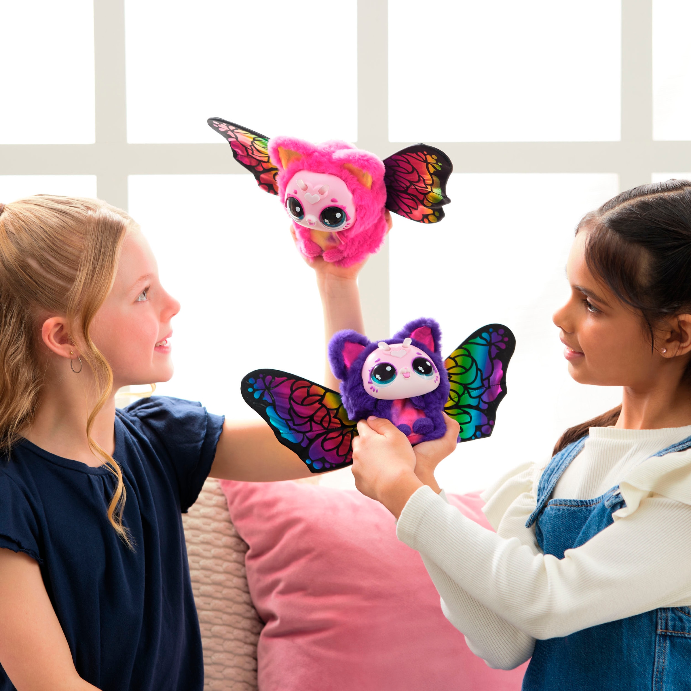Spin Master Spielfigur »Bloomables von Hatchimals - Kittyfly«, mit Sound