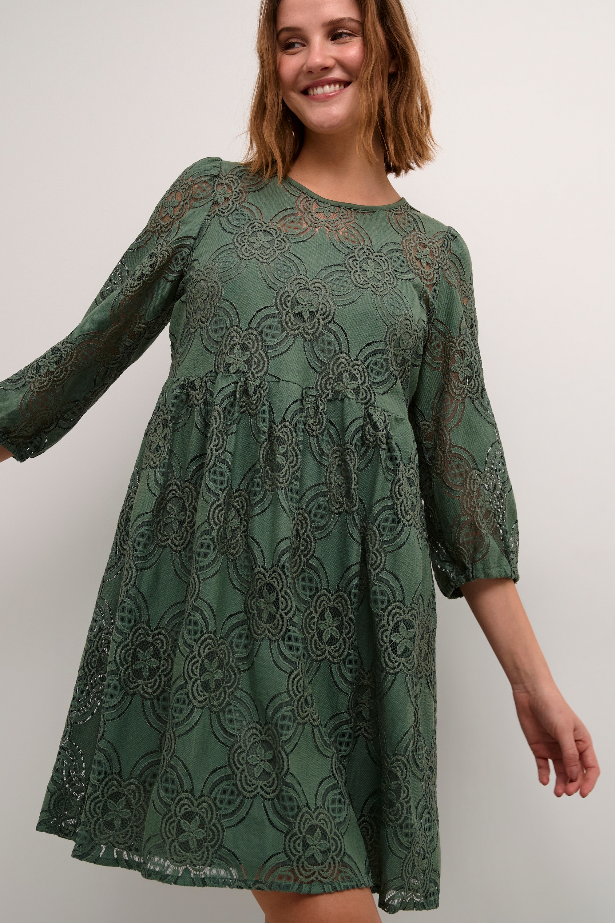 KAFFE Midikleid »Kleid KApaula«