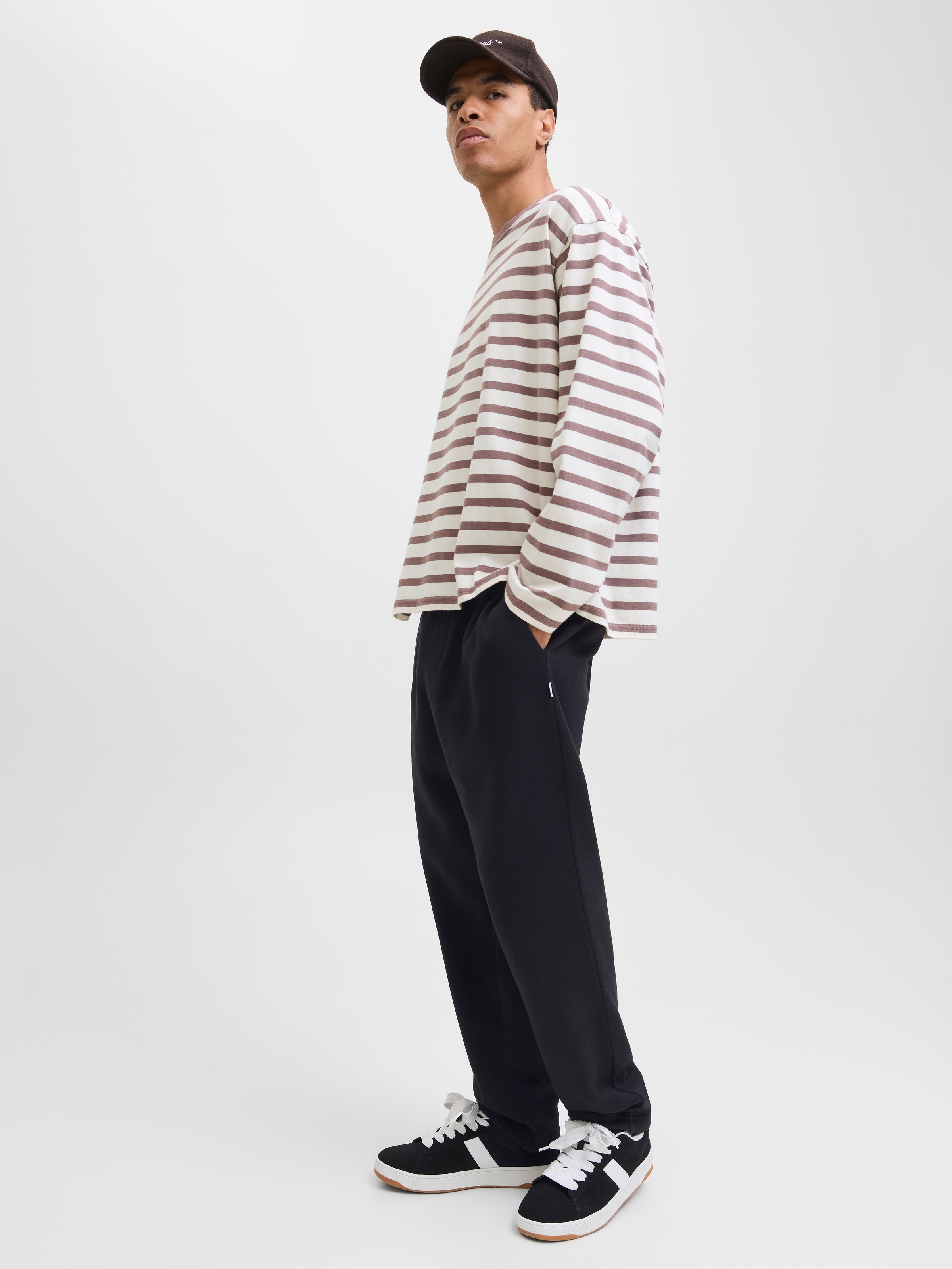 Jack & Jones Sweathose »JPSTKANE BRADLEY UNCUFFED SWT PANTS NOOS«