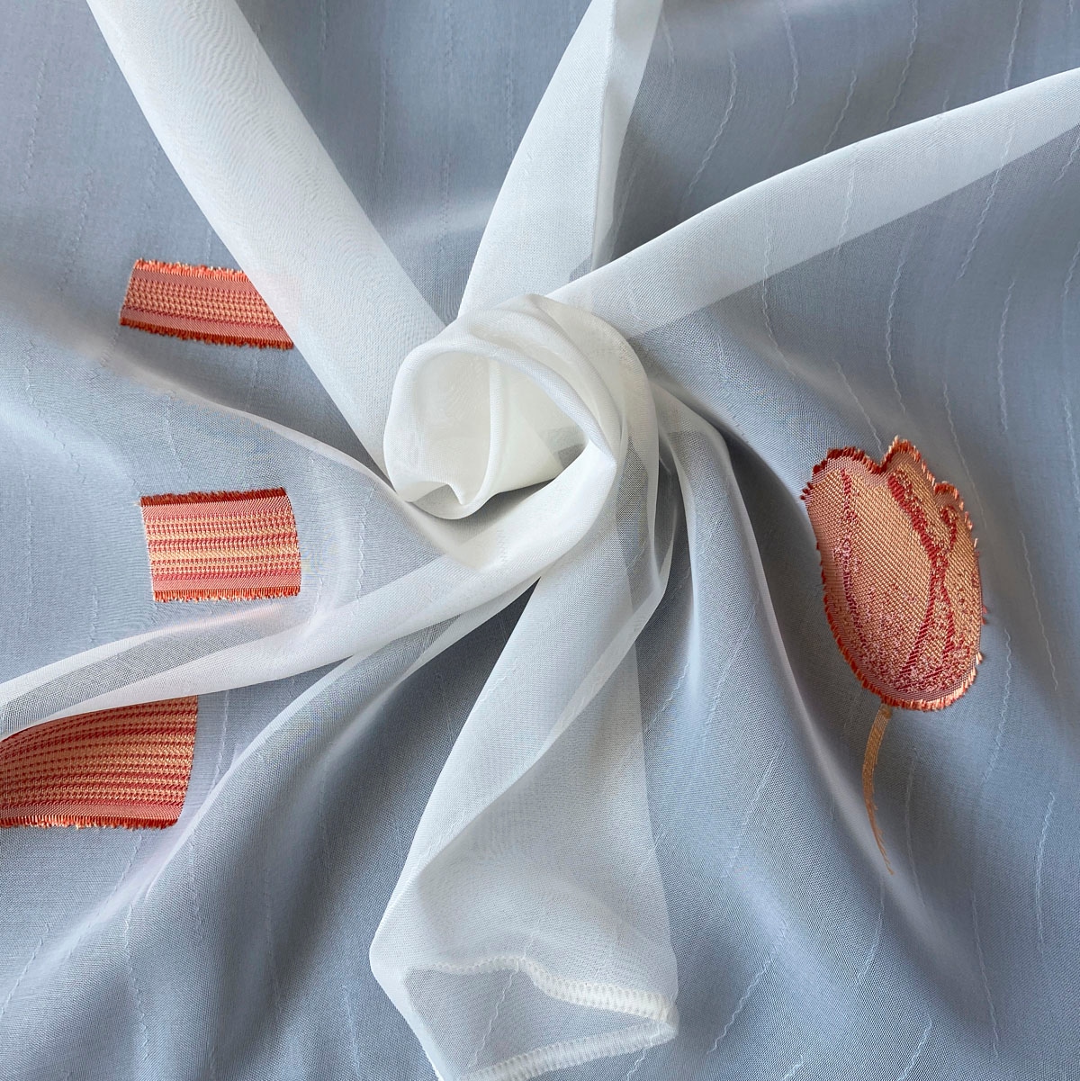 Weckbrodt Gardine »Ruby«, (1 St.), Webscherli, Bedruckt, Allover,Floral, halbtransparent, Bleiband, Store