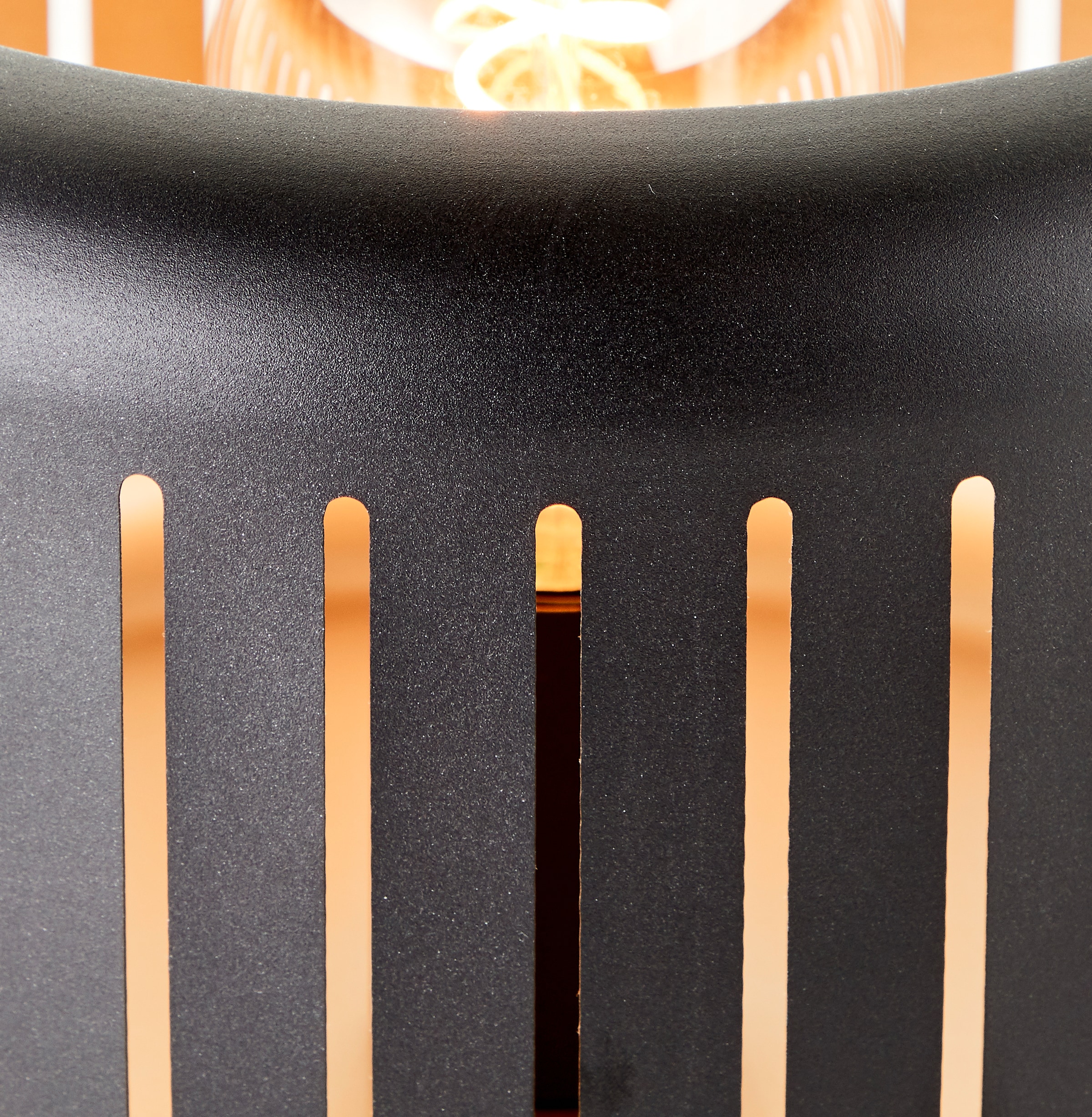 Brilliant Tischleuchte »Tyas« E27 1 Stk. 19 x 27 cm, E27, Metall, schwarz/goldfarben