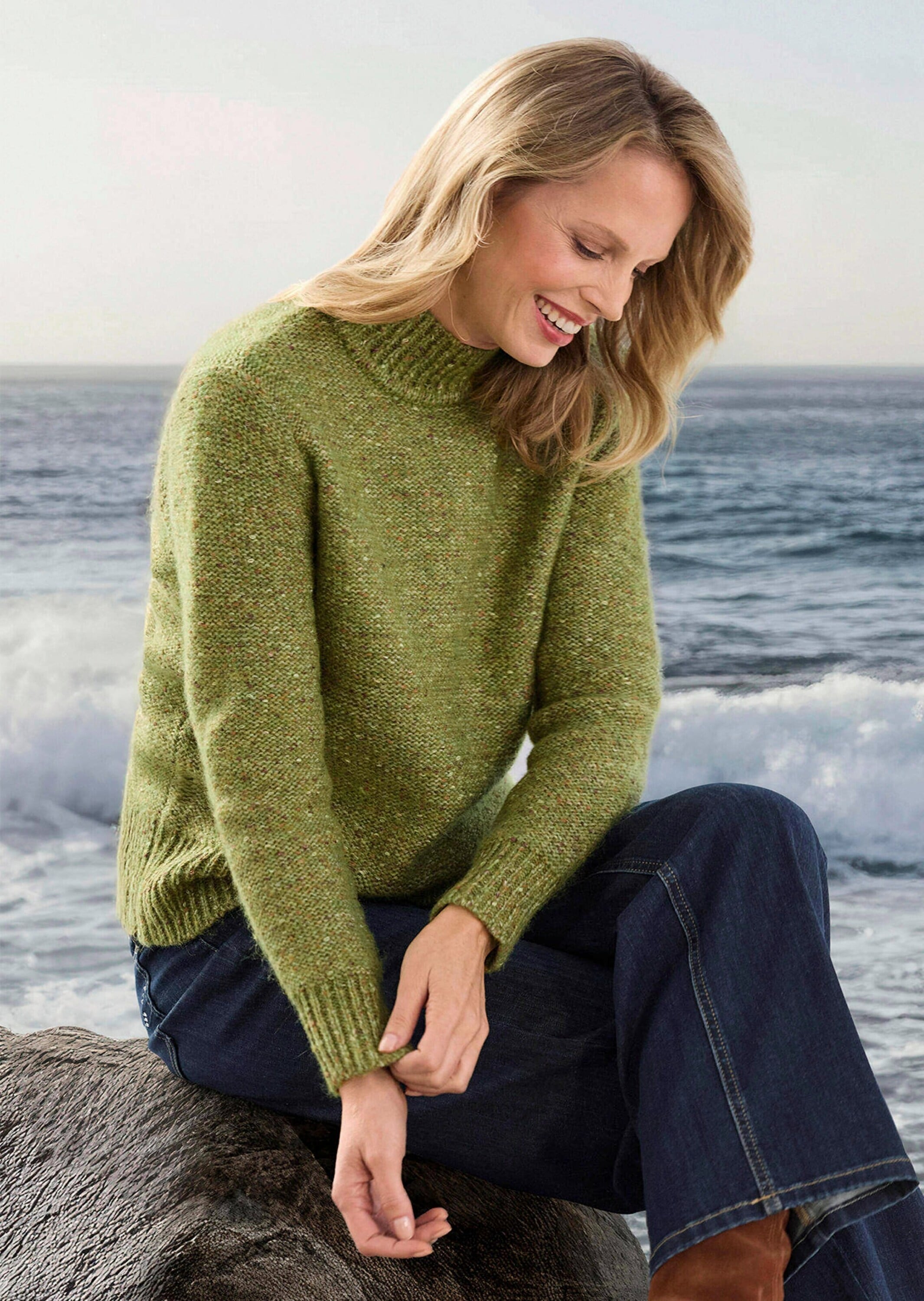 GOLDNER Rundhalspullover »Kurzgröße Strickpullover in Bouclé Optik«