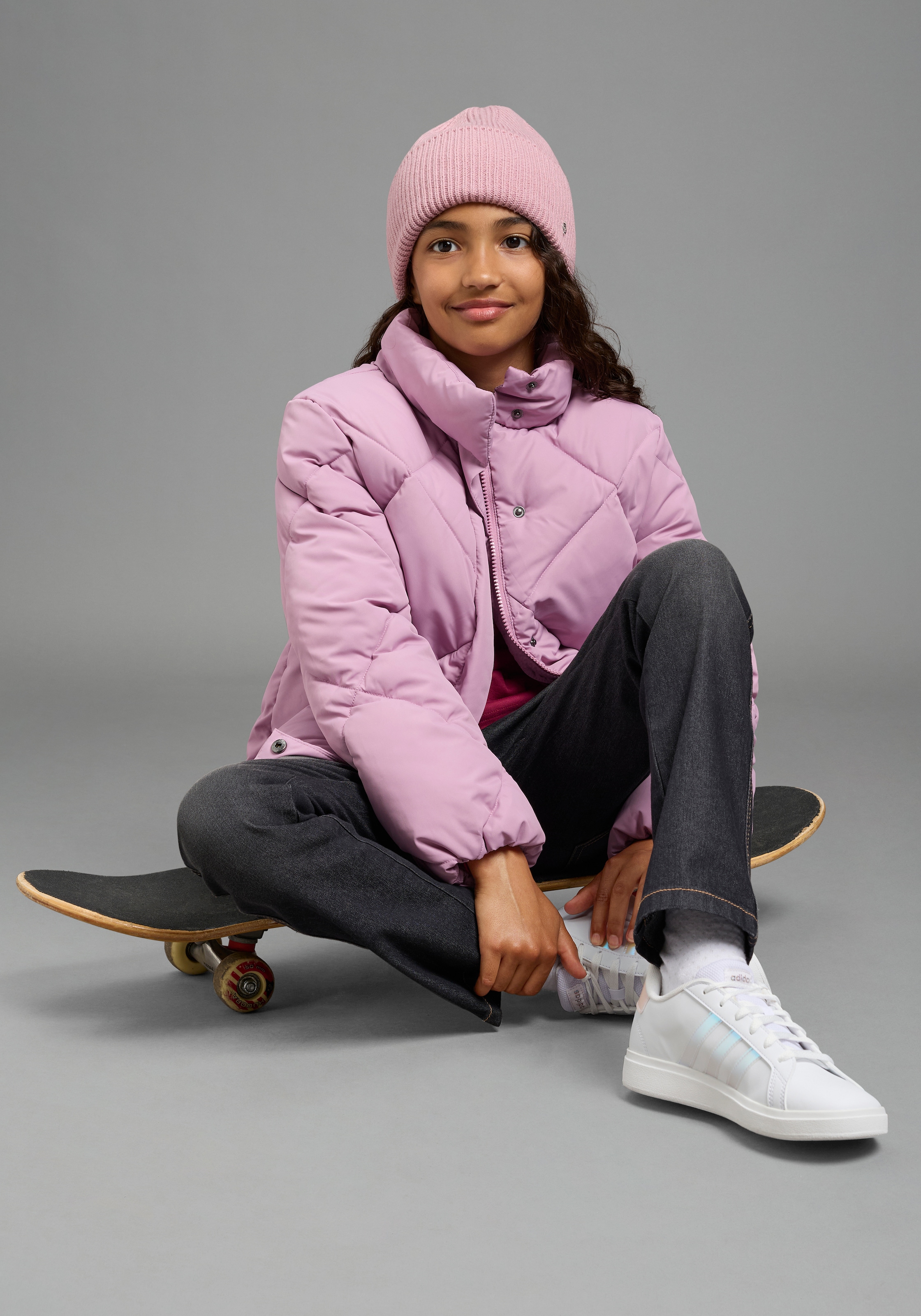 H.I.S Outdoorjacke »Winter-Steppjacke mit Herzreflektor von H.I.S« Warme Jacke mit modischer Steppung, mit reflektierenden Details