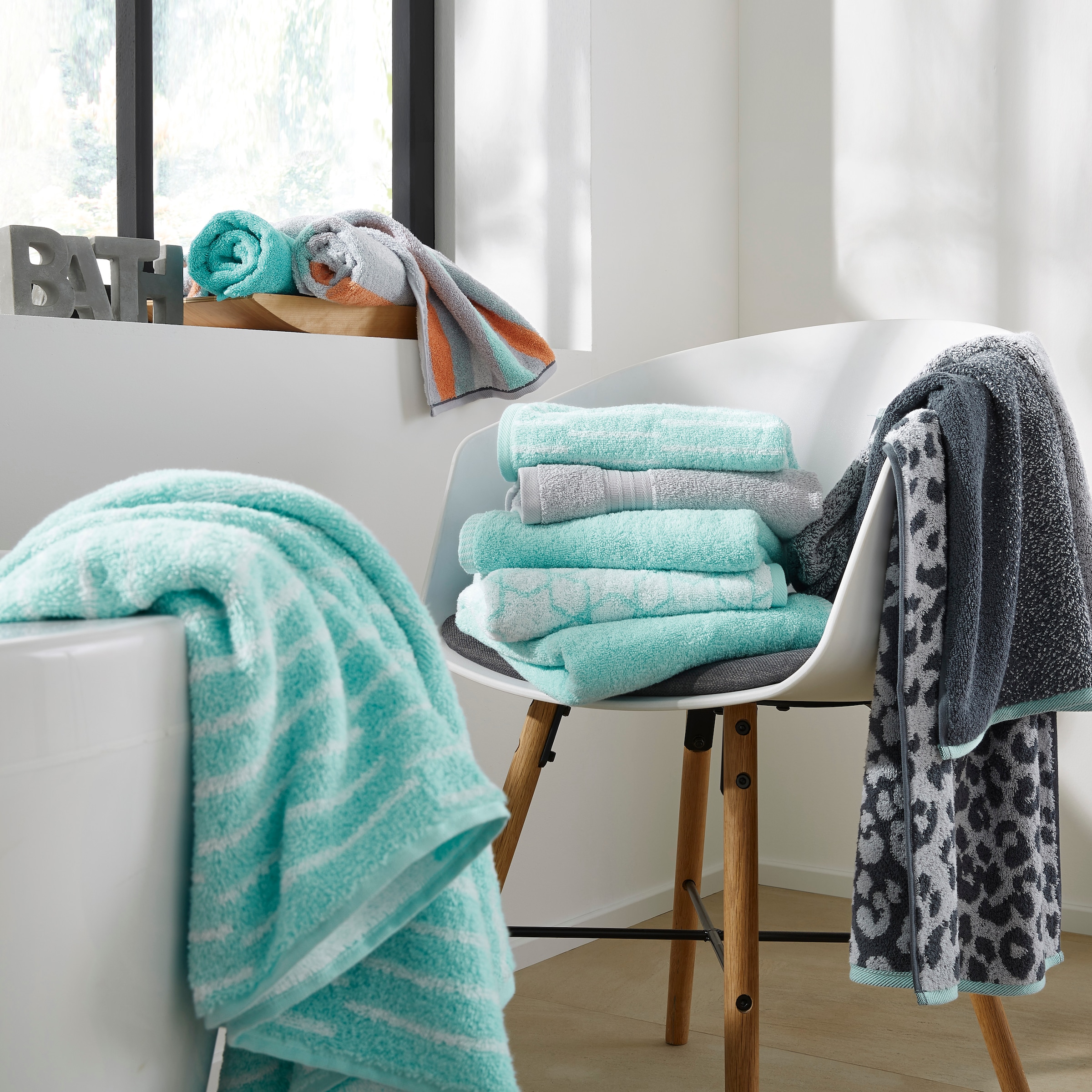 Dyckhoff Duschtuch »Cool Mint Leo« Made in Germany, weich und flauschig