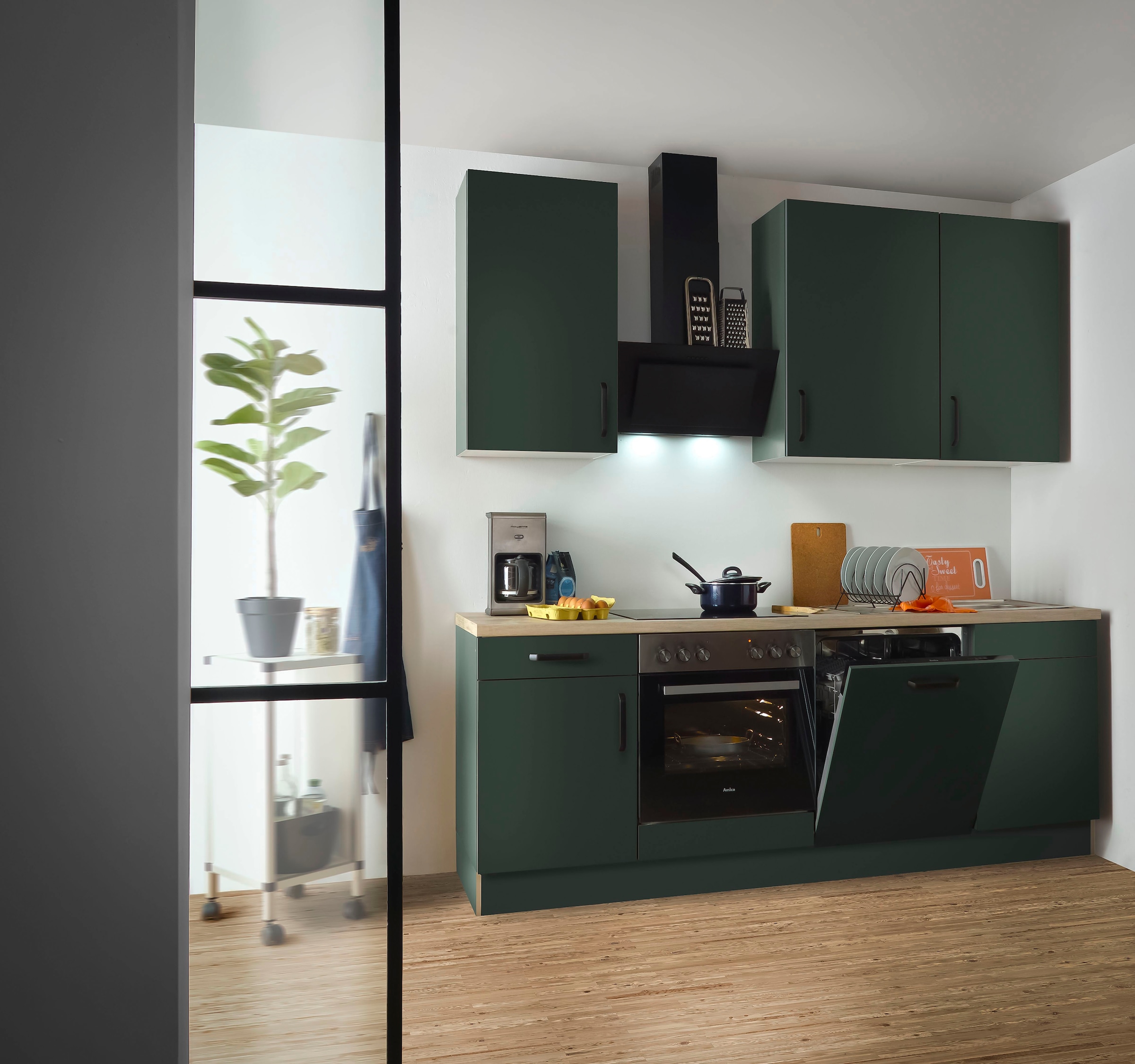 wiho Küchen Küchenzeile »"Simi", wahlweise mit E-Geräten, mit verstellbaren Füßen« Soft-Close-Funktion in Schubkästen und Auszügen, Breite 220 cm