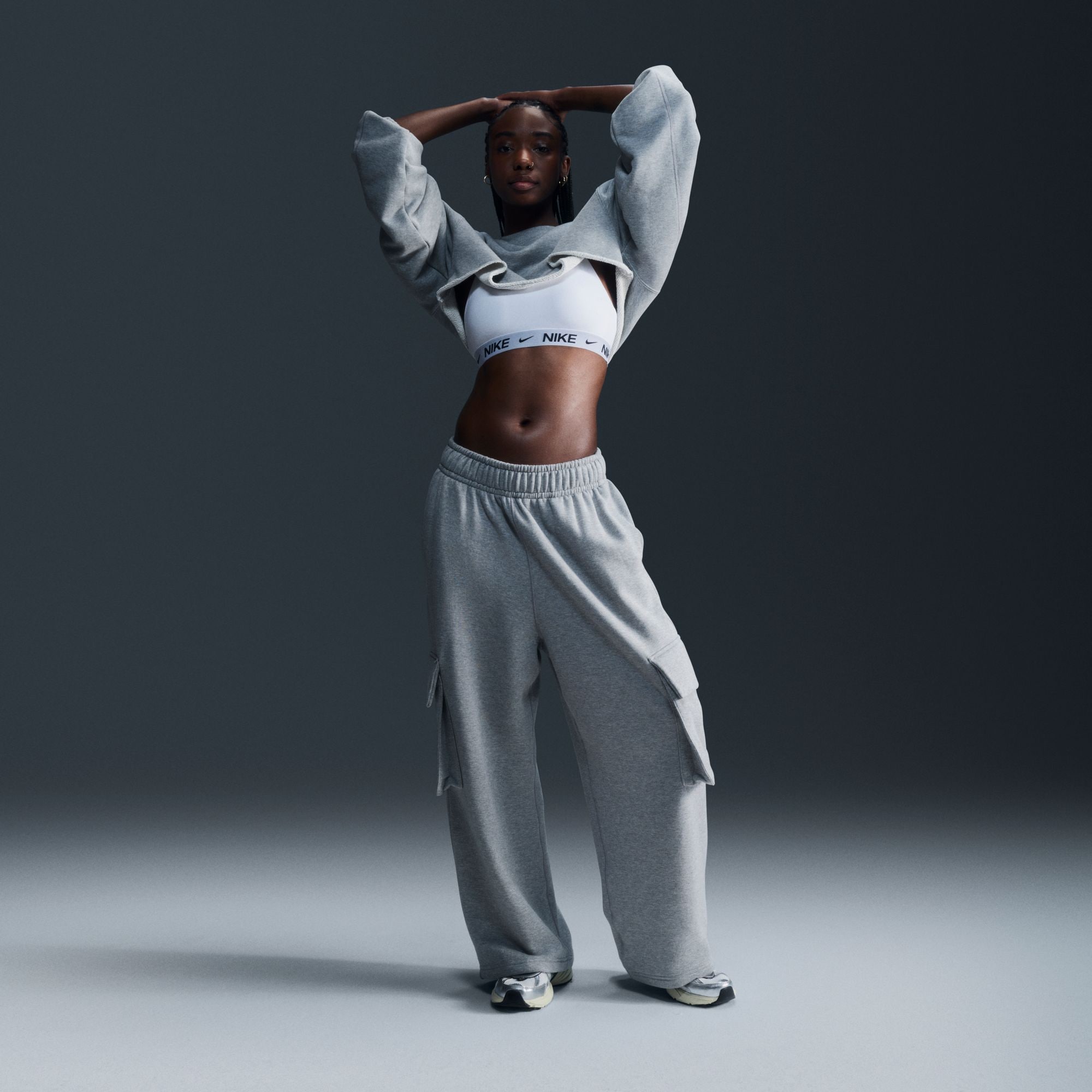 Nike Sport-BH »W NK DF INDY LGT SPT BRA« ohne Bügel, mit Markenlabel, atmungsaktiv, schnell trocknend