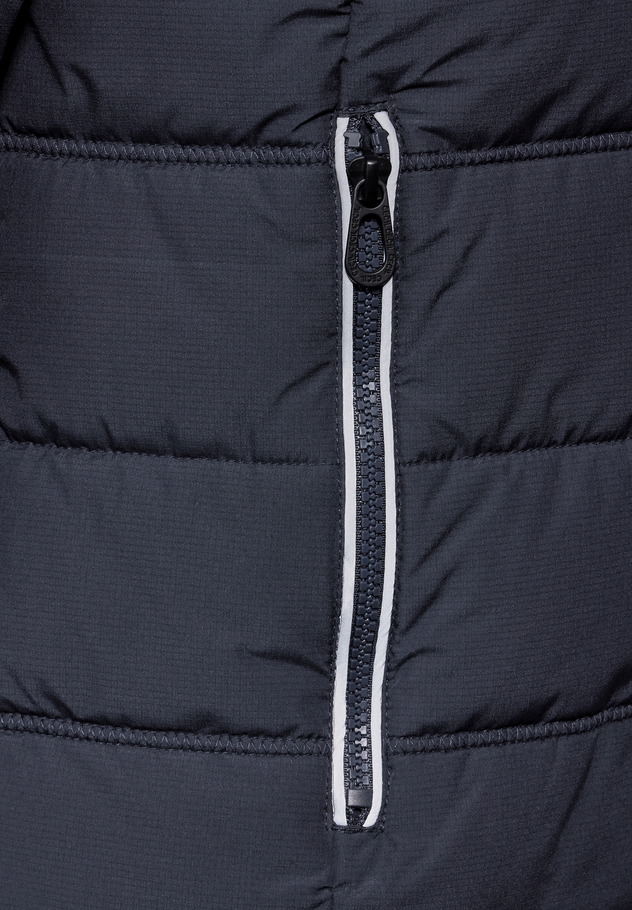 Cecil Steppjacke, mit Kapuze, mit Kapuze
