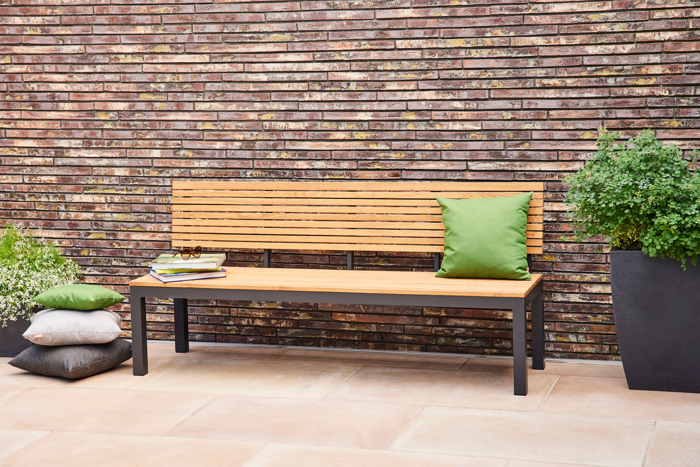 Siena Garden Gartenbank »Bozen 3er Aluminiumgestell anthrazit Robininenholz« Flächen aus Robinienholz FSC® 100%