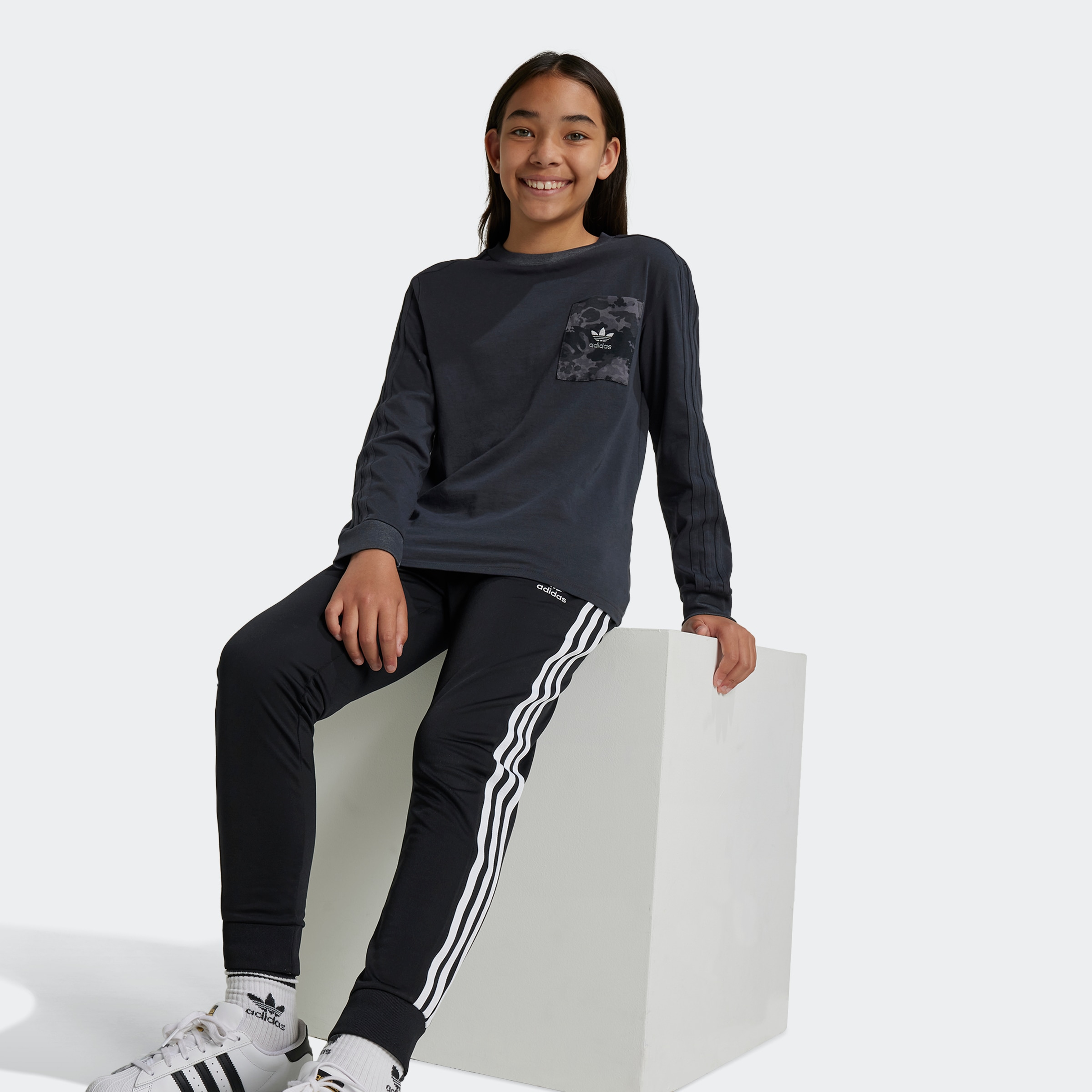 adidas Originals Sweatshirt »LS TEE«