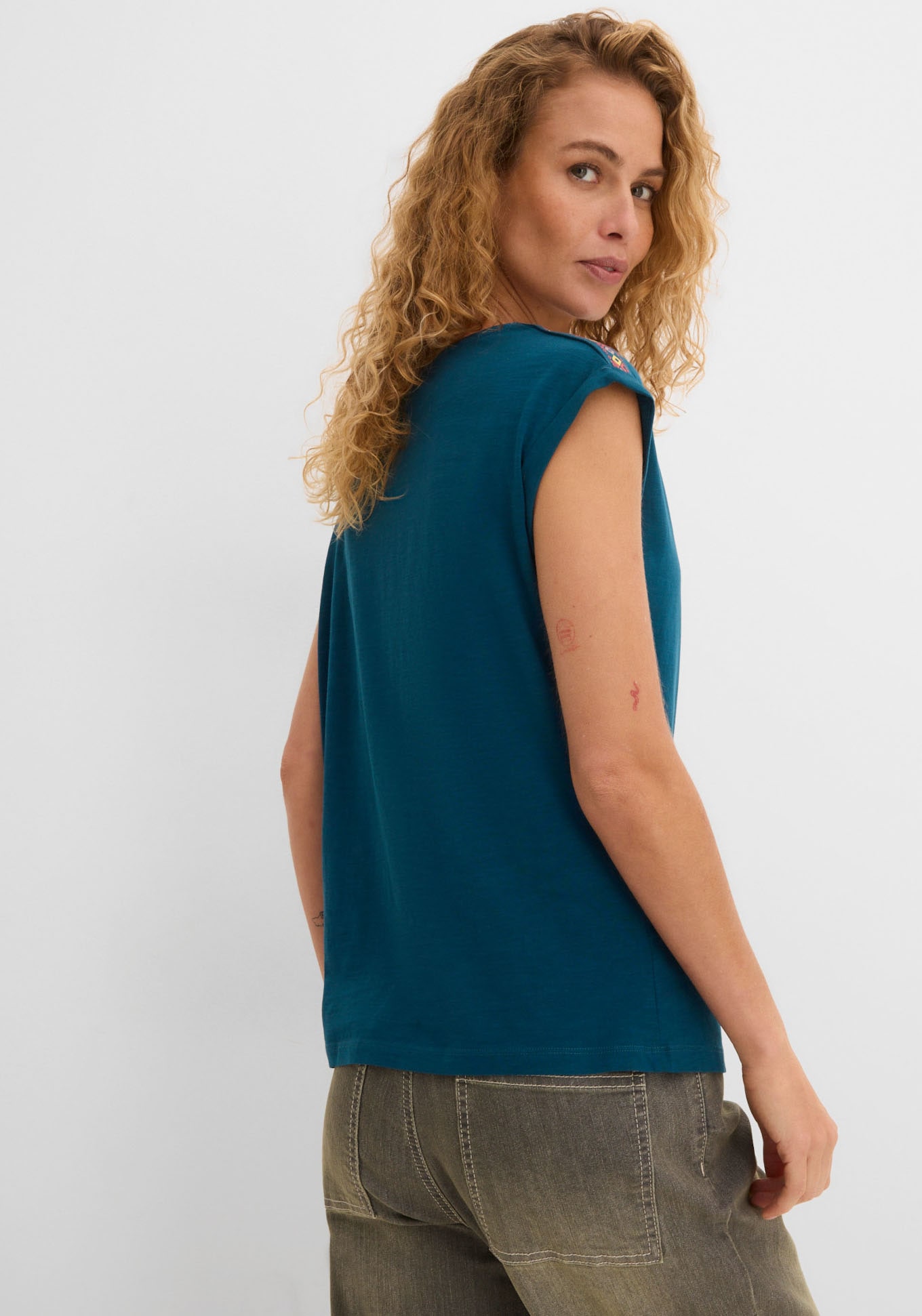 bonprix T-Shirt bequeme Passform, überschnittene Schultern, reine Baumwolle
