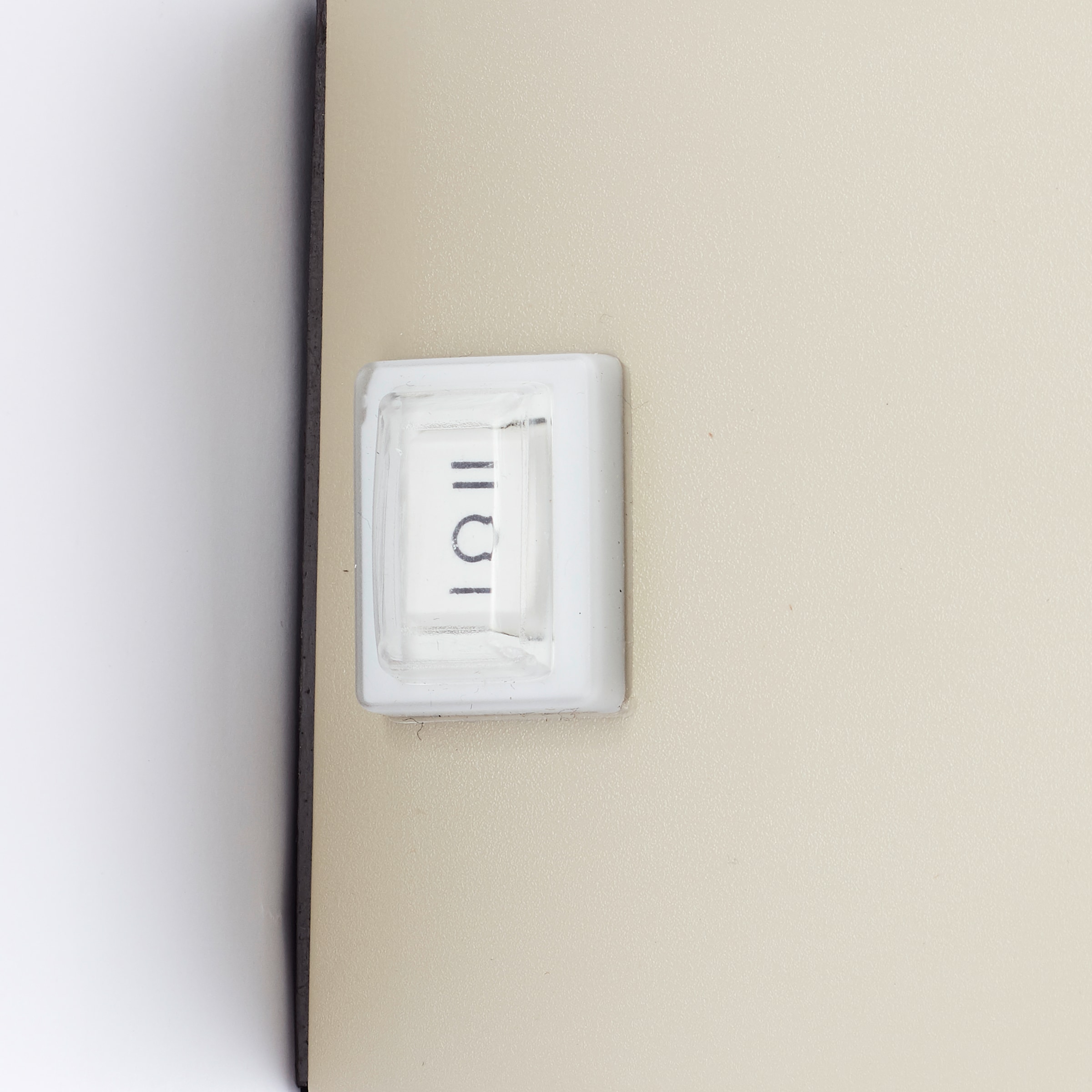 Brilliant Außen-Wandleuchte »Iseo - portable Akkuleuchte inkl. Magnetplatte« LED-Modul 1 Stk. Warmweiß Akku, 300 lm, 3000 K, USB, schwarz, mobile Außenlampe, Wandlampe