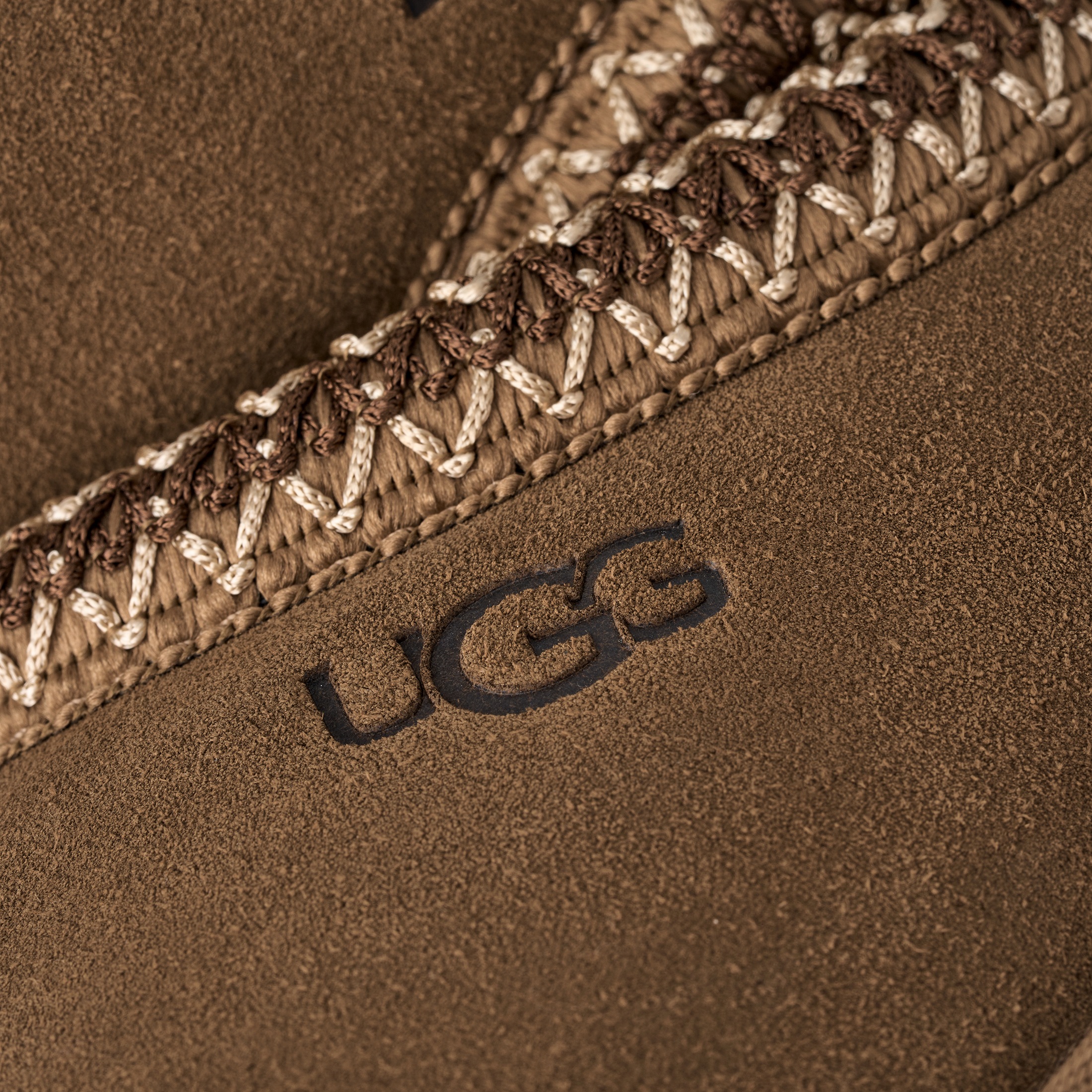 UGG Hausschuh »M TASMAN II«  Schlupfschuh, Hausschuh mit Bordüre im Ethno-Look