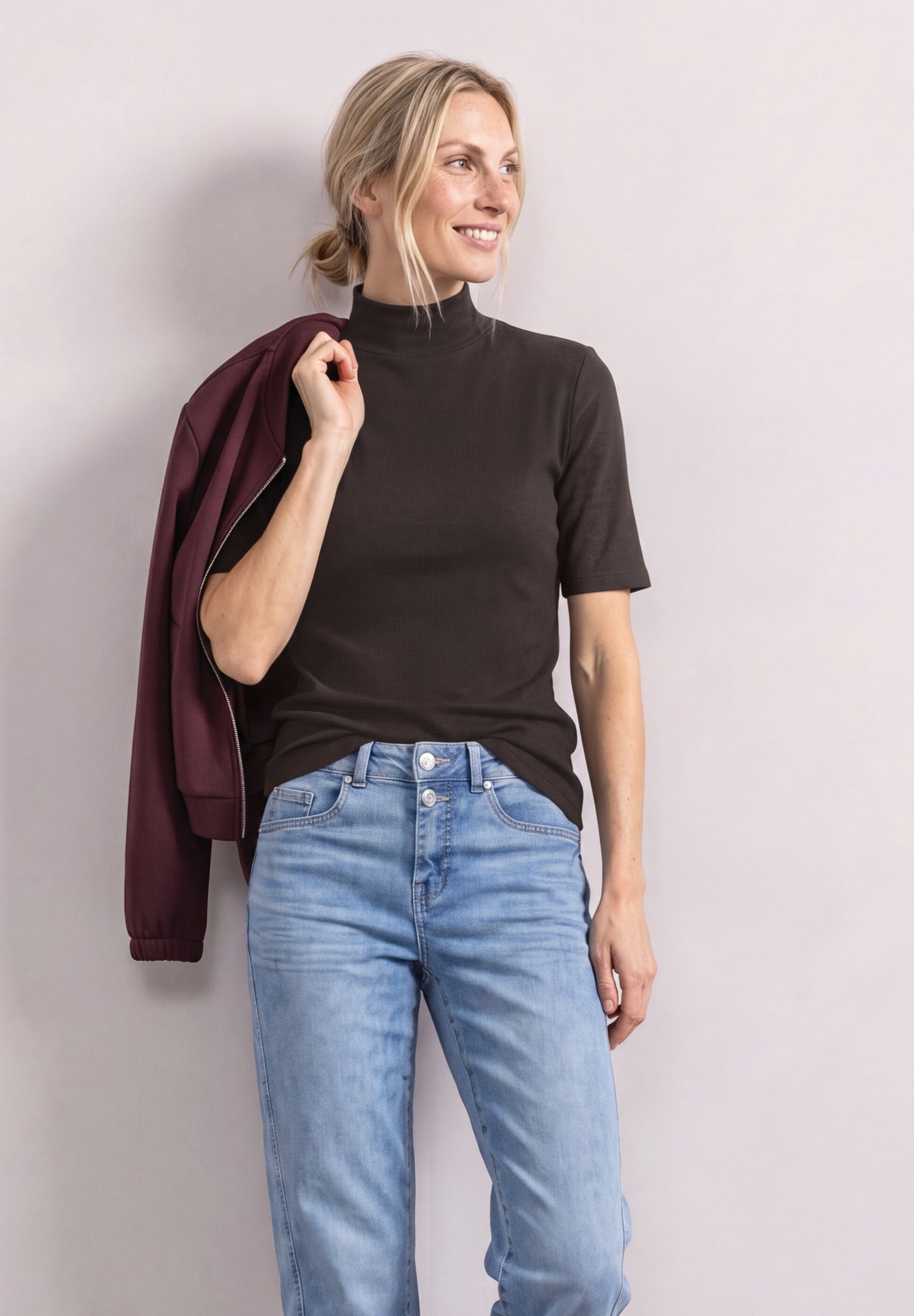 STREET ONE Kurzarmshirt Sommershirt mit Turtelneck / Ripp-Strick