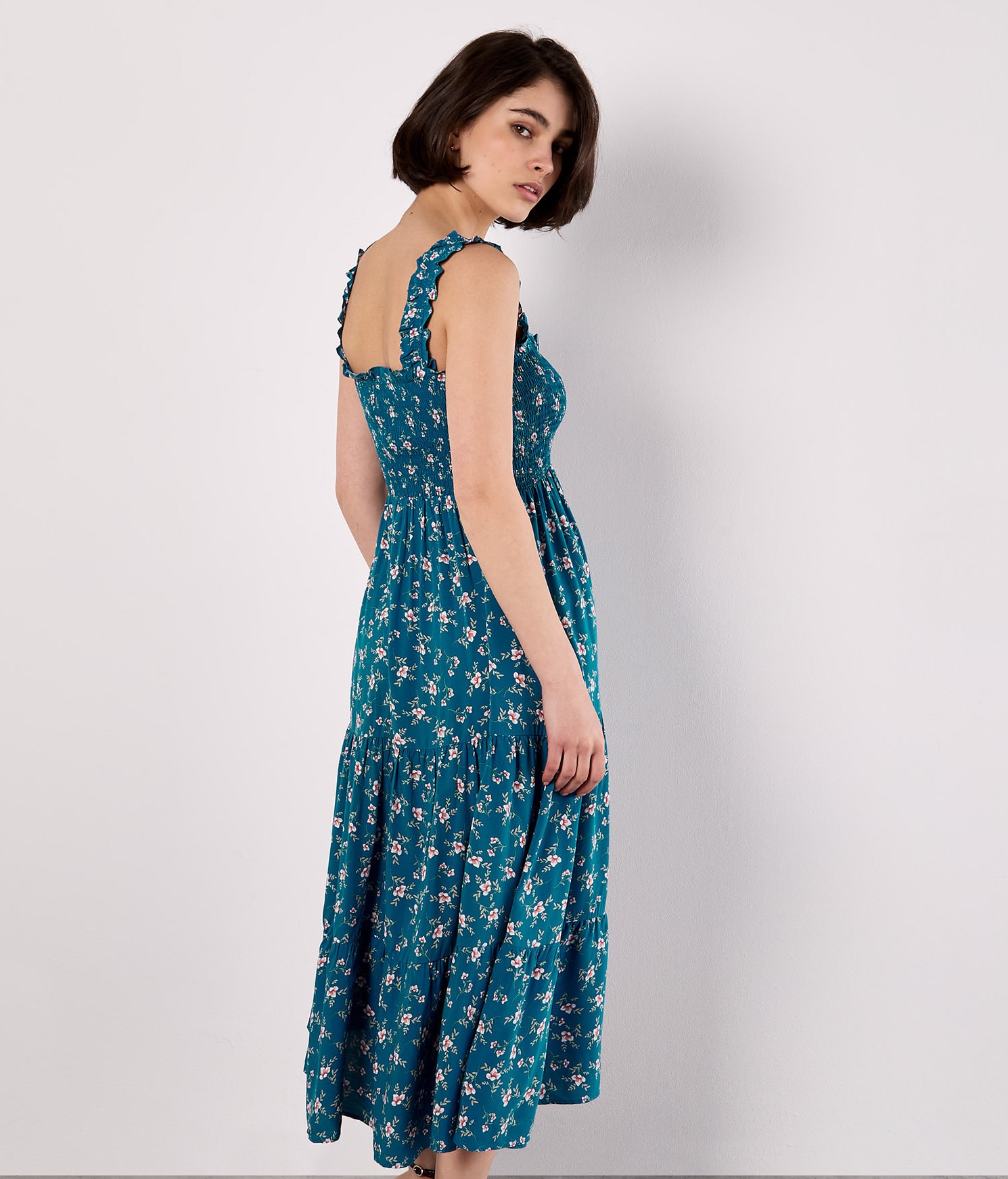 Apricot Volantkleid »Midikleid« Nicht angegeben,  mit Smokdetails