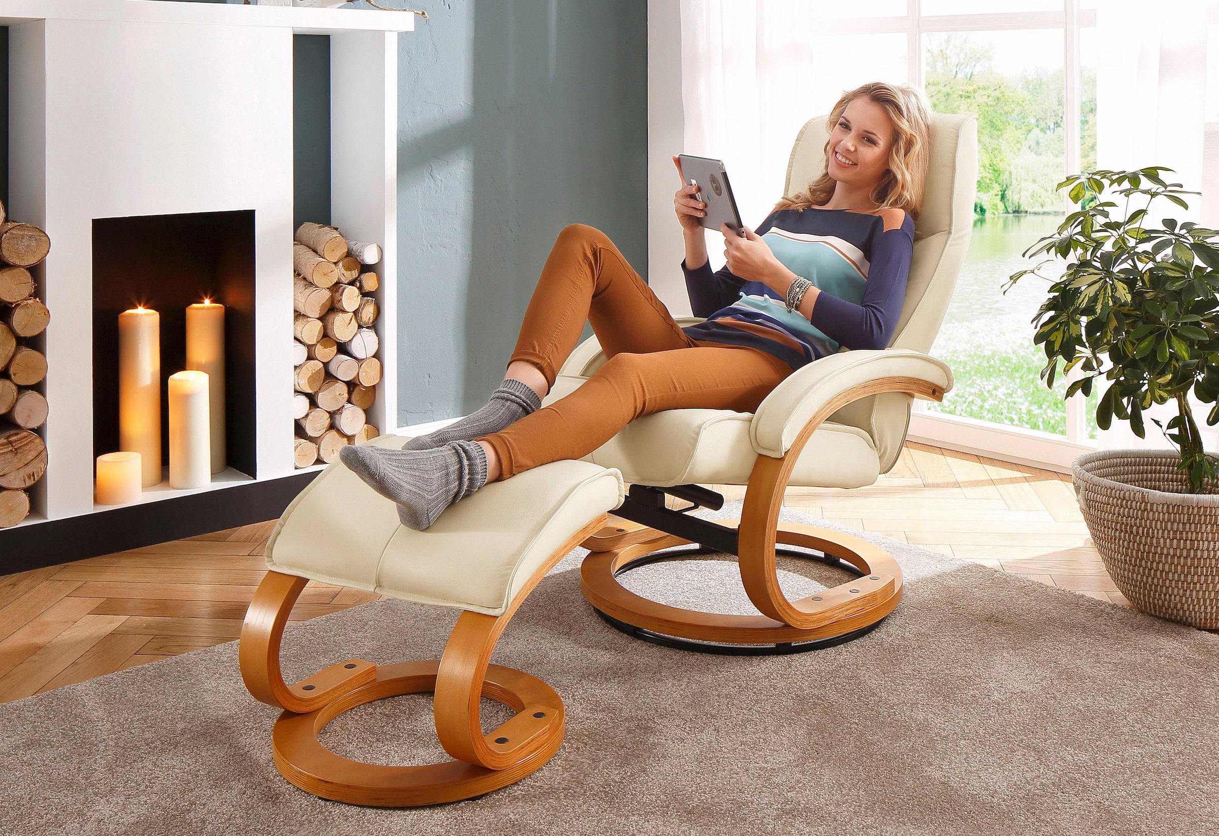 Home affaire Relaxsessel »Paris, TV-Sessel mit Hocker und manueller Liegefunktion«, (Set, 2 St., bestehend aus Sessel und Hocker), Dreh- und Kippfunktion, NaturLEDER®