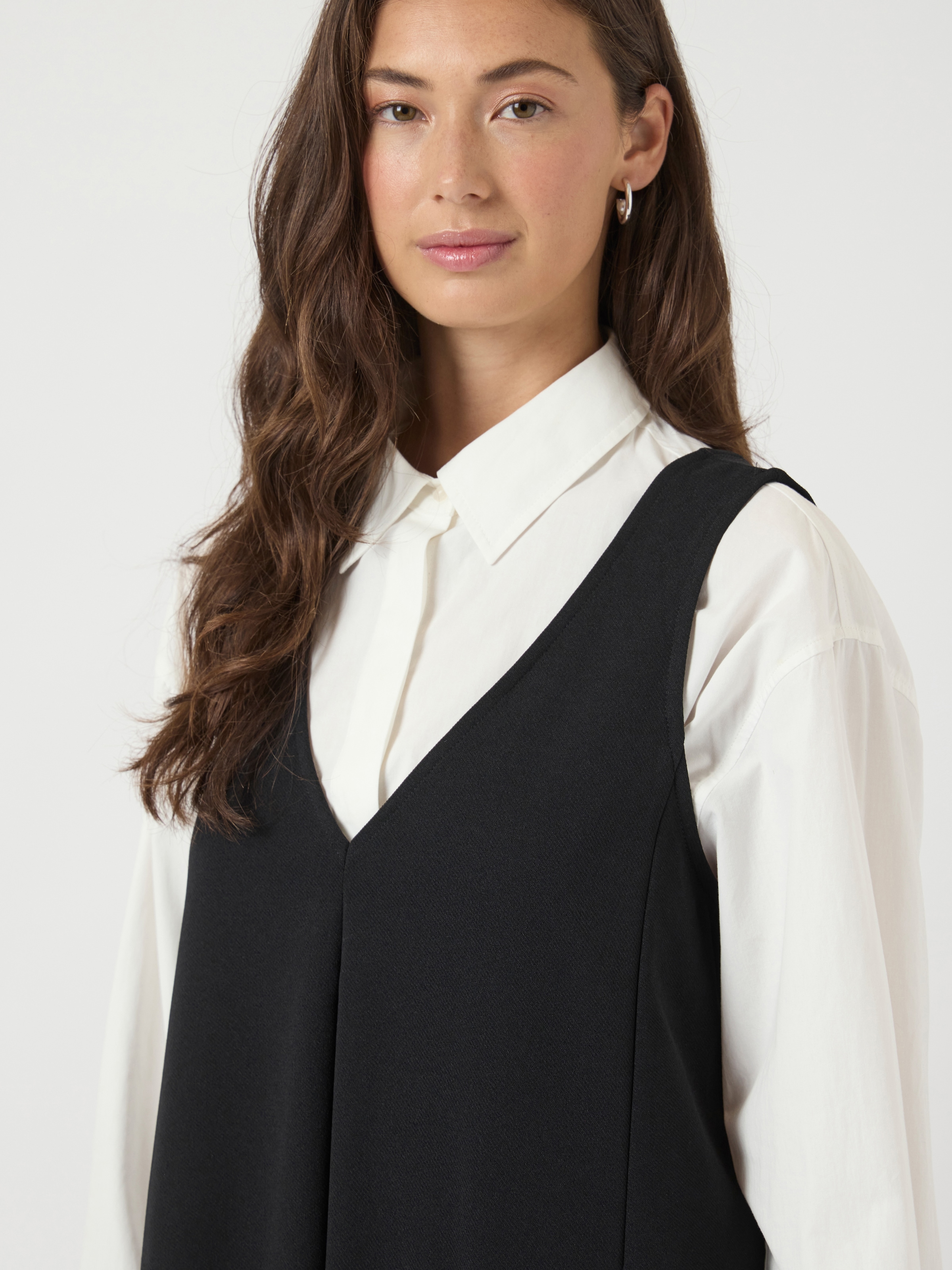 Y.A.S Minikleid »YASMALEA SL WIDE DRESS S. NOOS« Pattentaschen Kunstfaser mit Stretch, loose fit